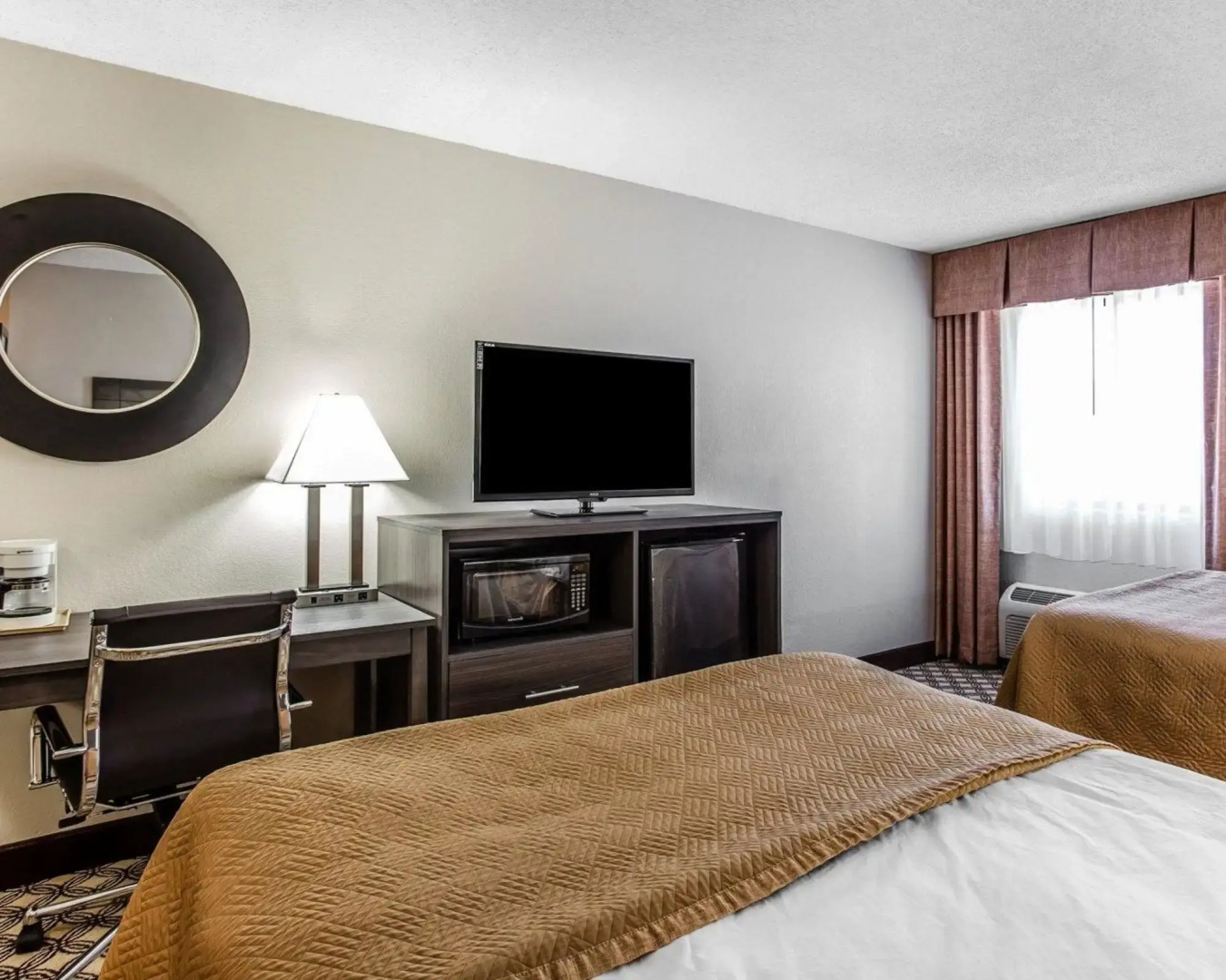 Quality Inn & Suites Columbia