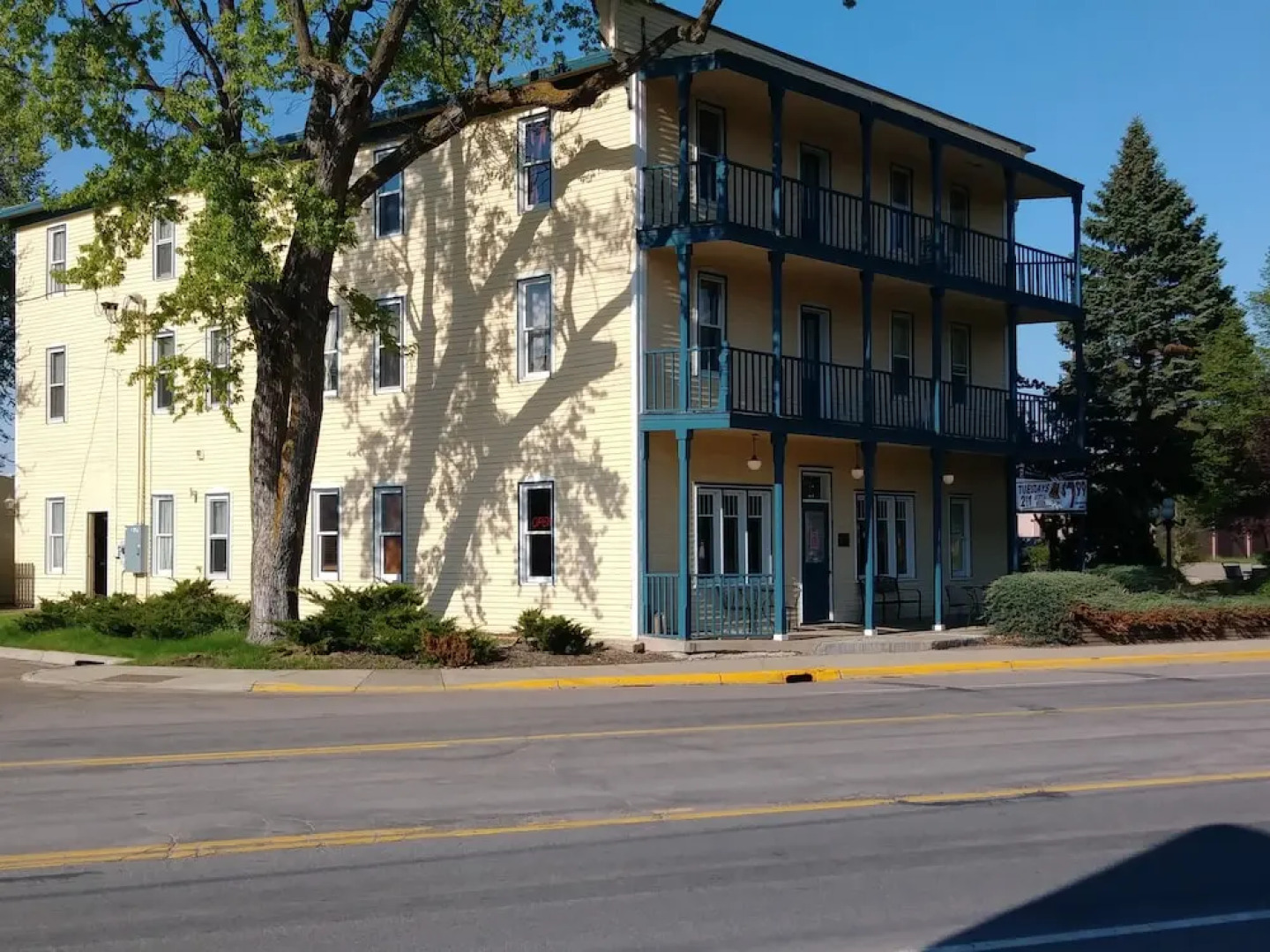 Thayer's Historic Bed n' Breakfast