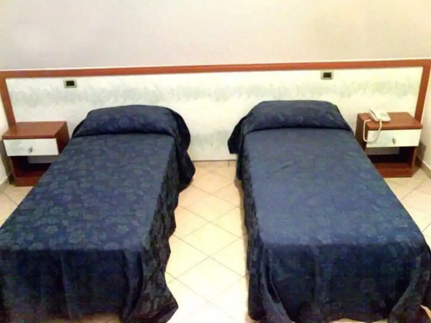 Sea Garden Hotel
