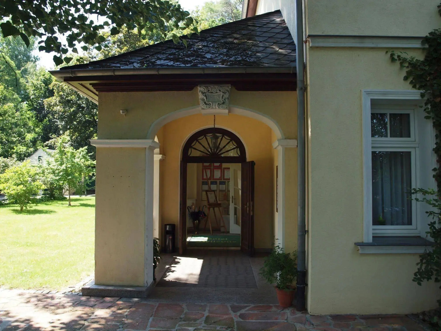 Hotel Bellevue Schmölln