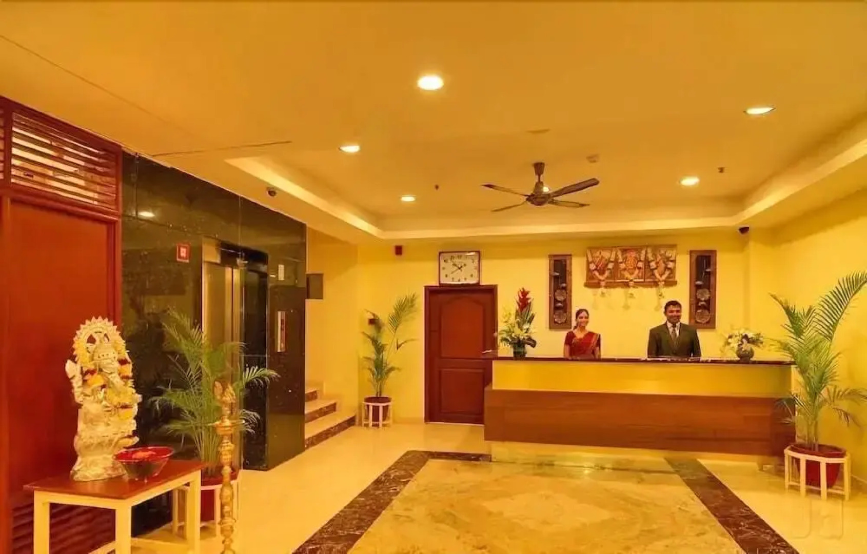 Dhanunjayas Luxury Hotel