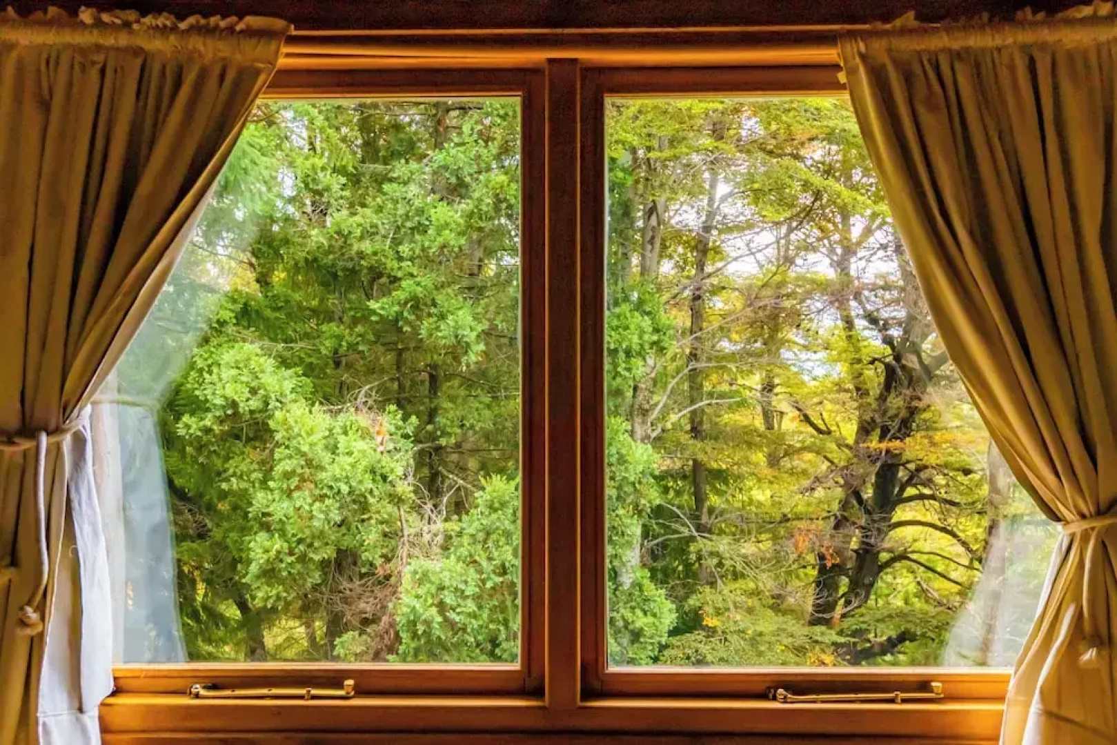 Amazing 5 Bedrooms Chalet in Villa Traful VT1 by Apartments Bariloche