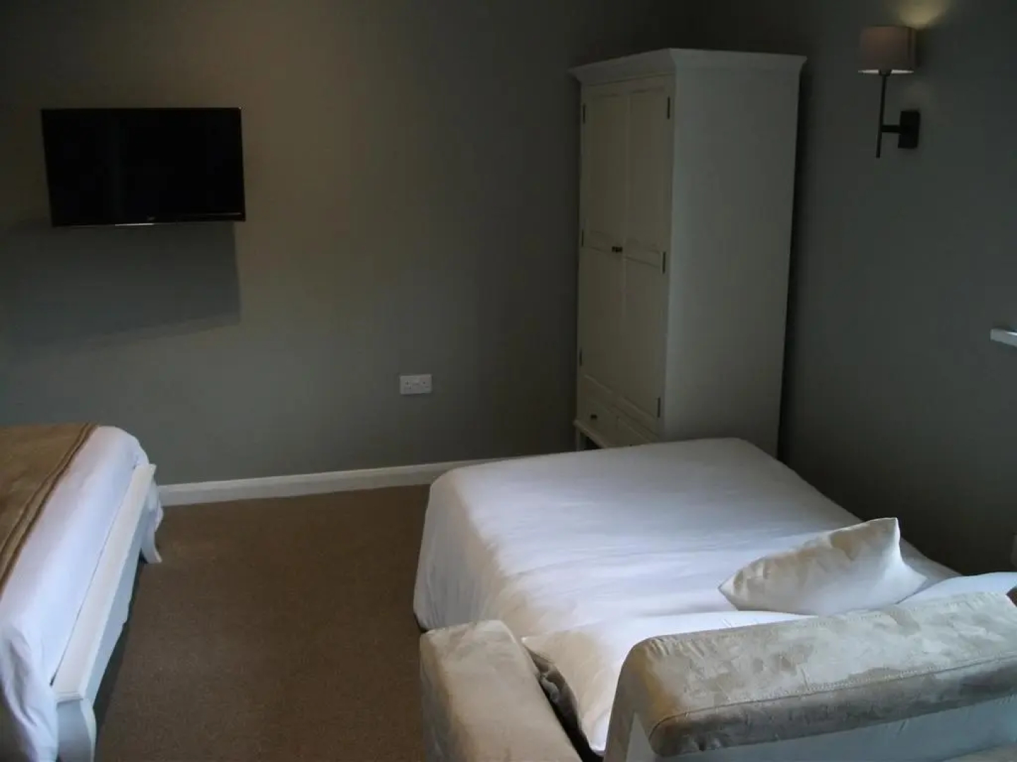 The Bull Inn Lodges