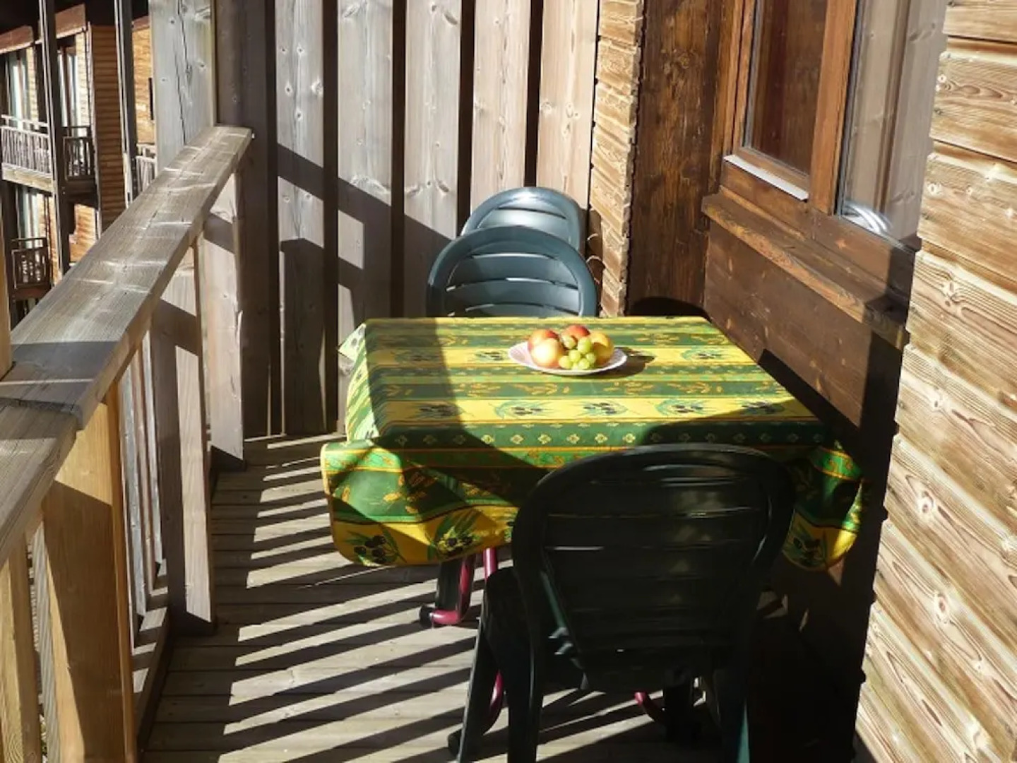 Apartment With 2 Bedrooms in Villarodin-bourget, With Wonderful Mountain View and Furnished Balcony - 100 m From the Slopes