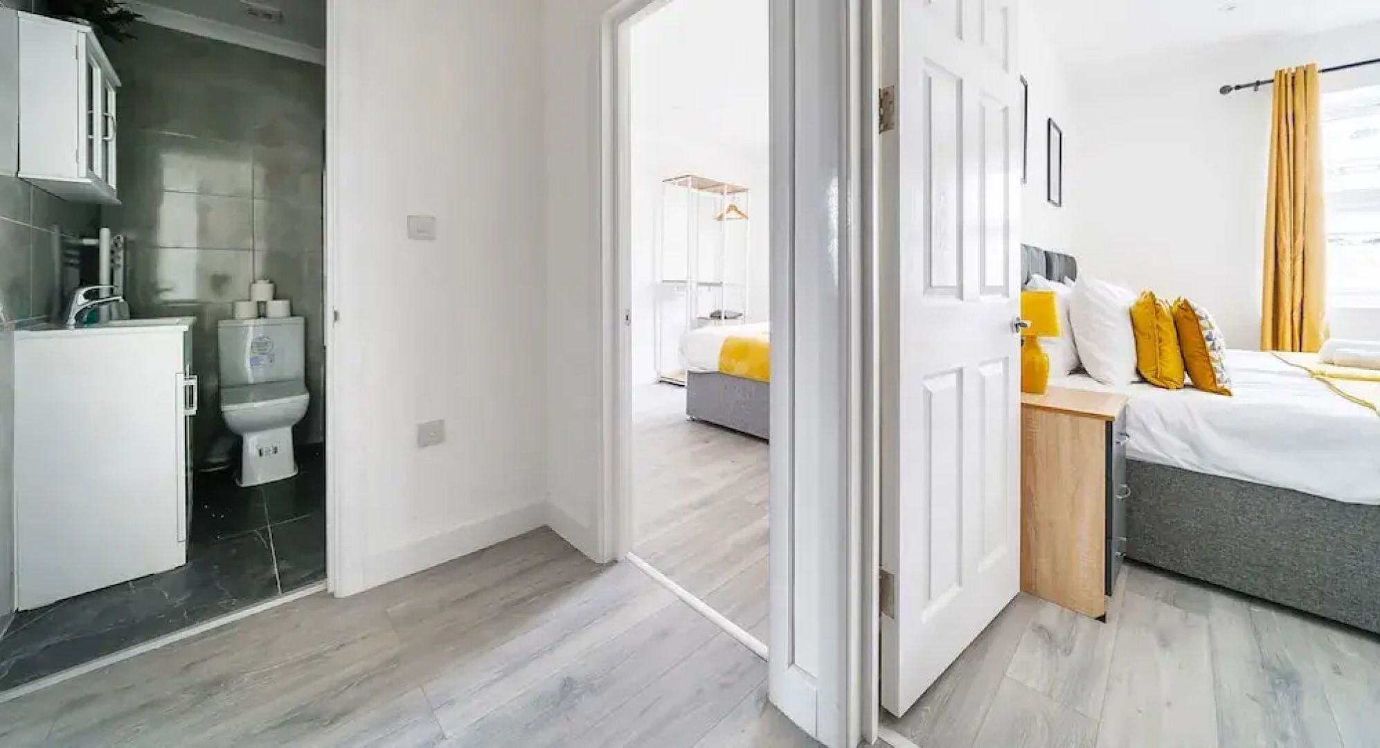 Modern Town Center Apartments Aldershot