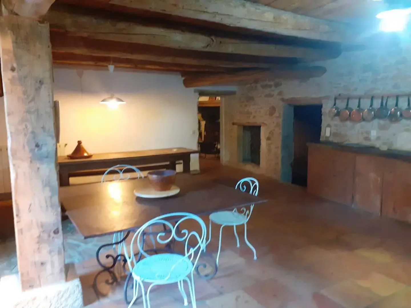 House With 4 Bedrooms in Laudun-l'ardoise, With Wonderful City View, Furnished Garden and Wifi