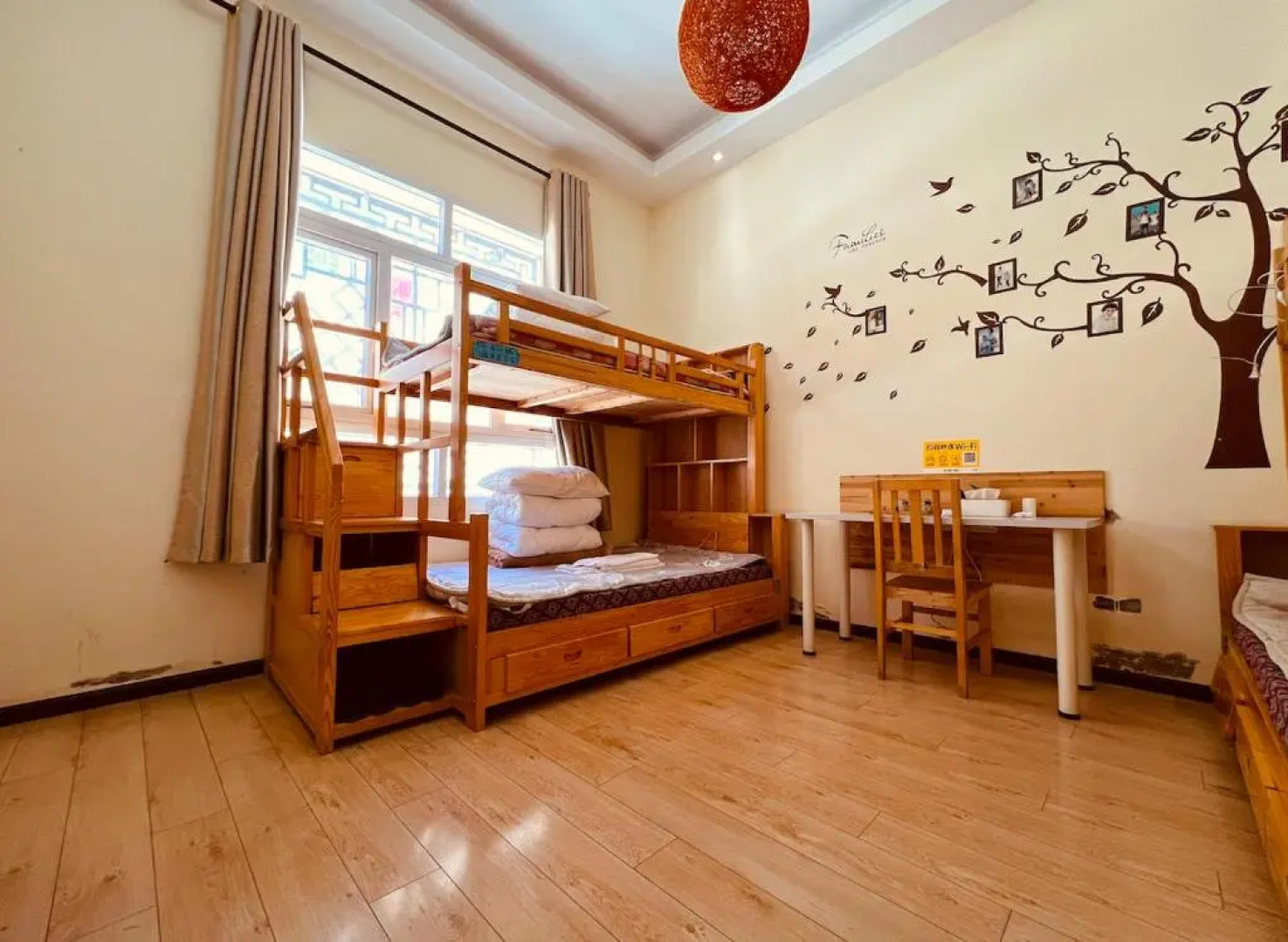 Shangri-La Baita International Youth Hostel