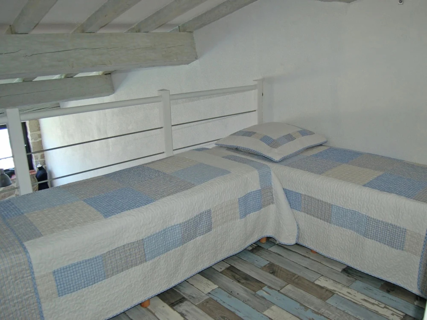 Classy Apartment in La Turbie With Fenced Garden