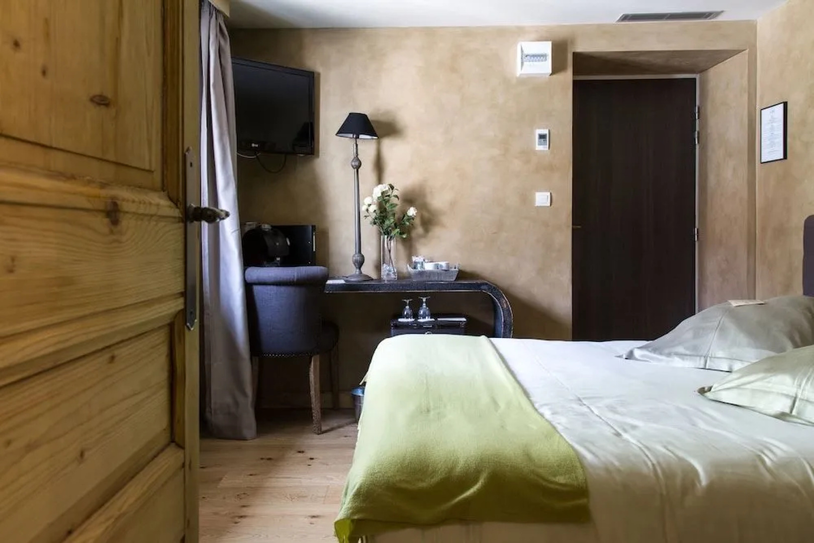 Charme & Business Hôtel Lyon