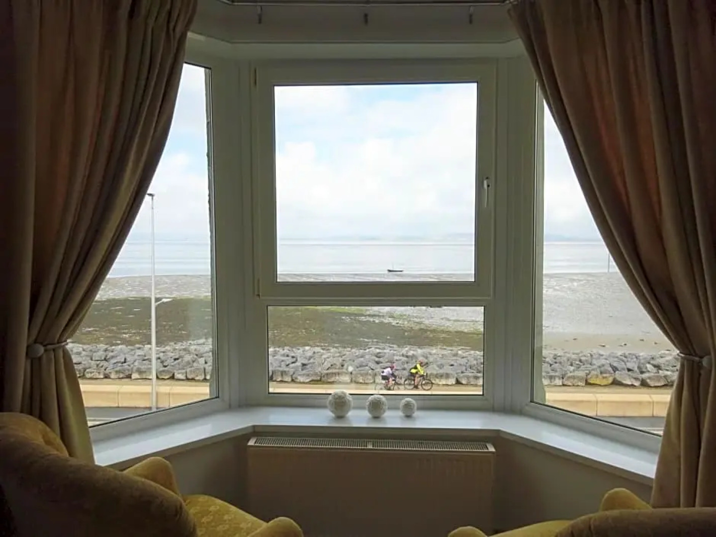 The Shipping Lanes Hotel