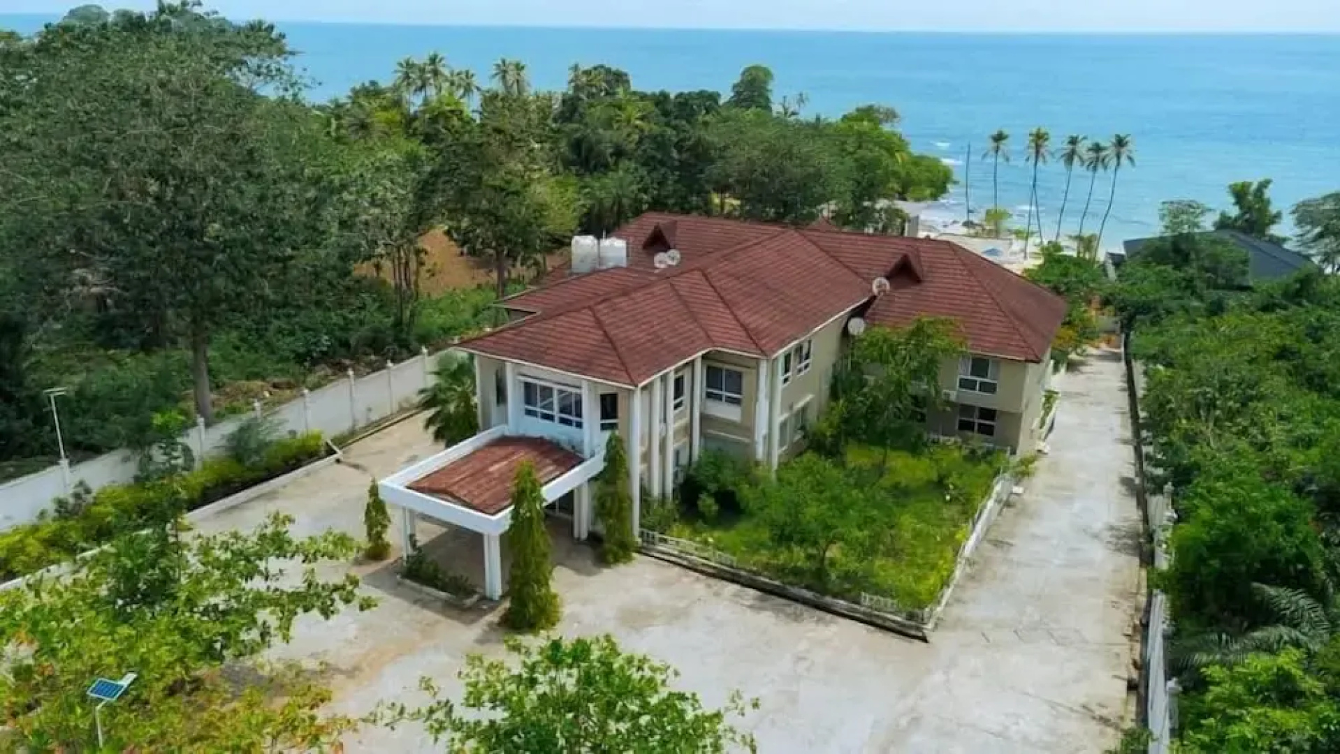 Companero Resort