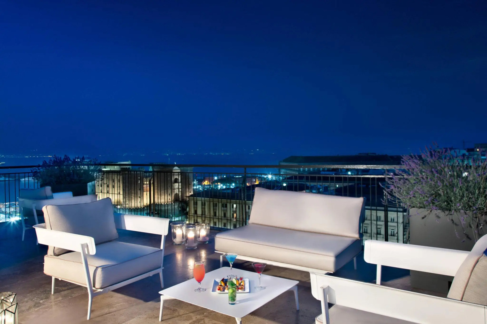 Renaissance Naples Hotel Mediterraneo