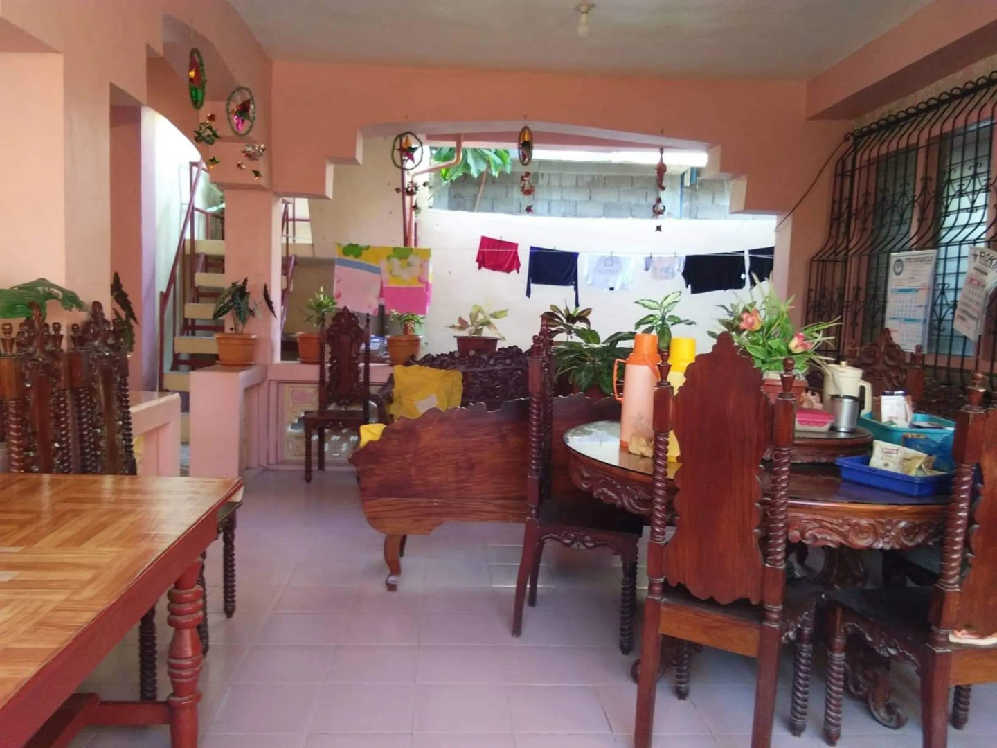 Ludy's Pension House