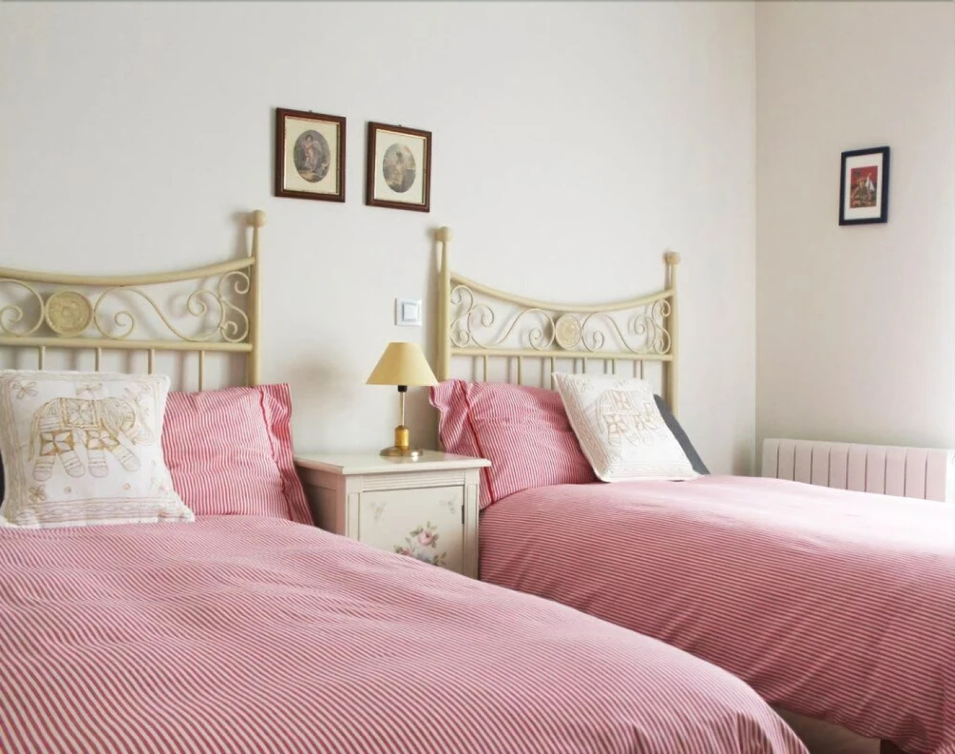 Burgos 102022 5 Bedroom Holiday home By Mo Rentals