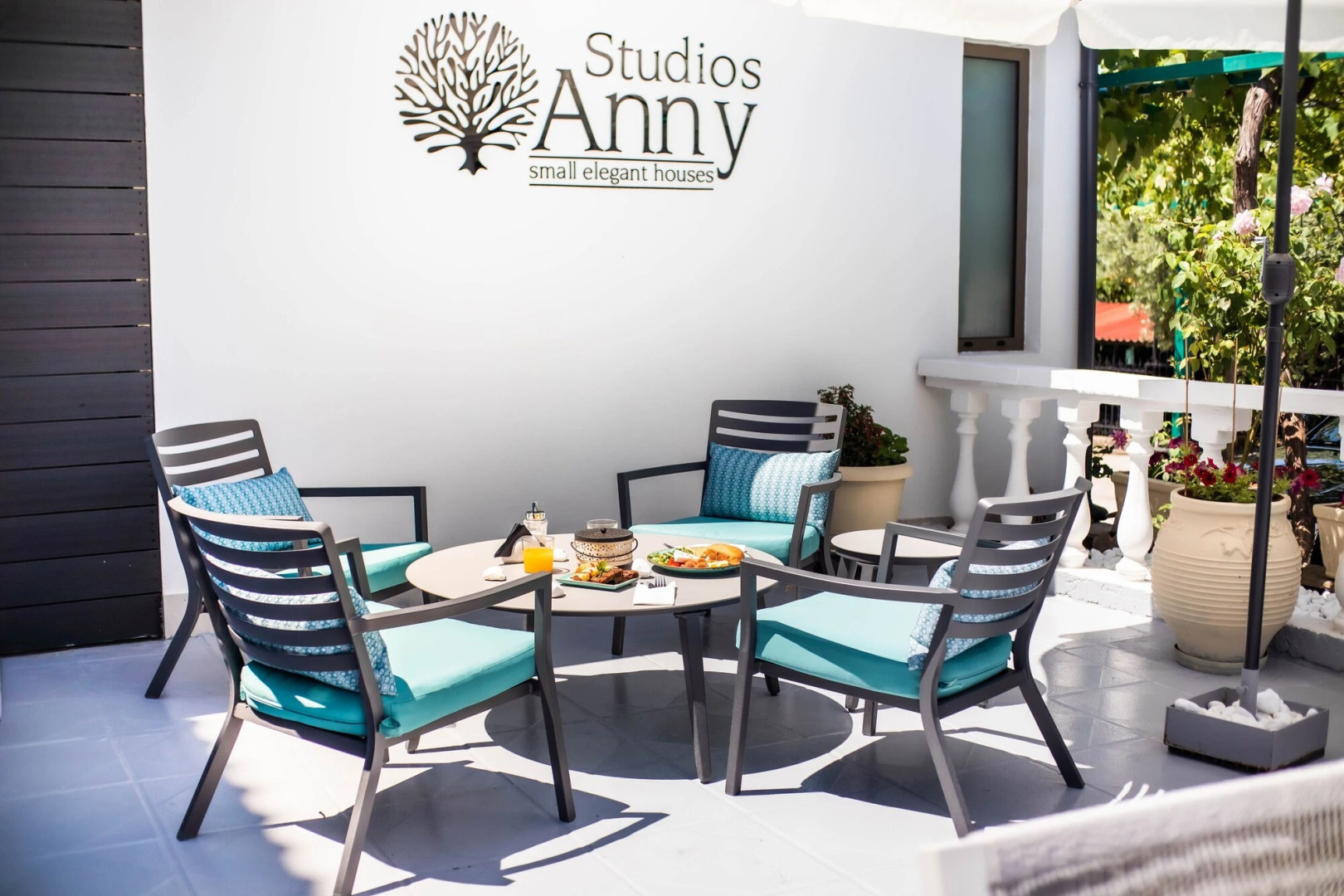 Anny Residences & Suites