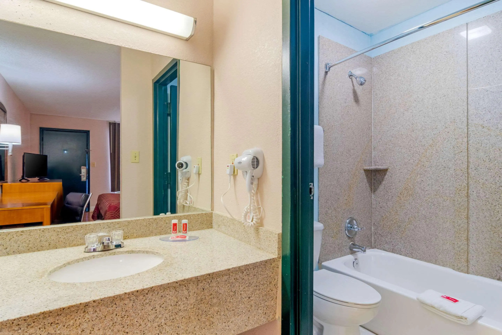 Econo Lodge