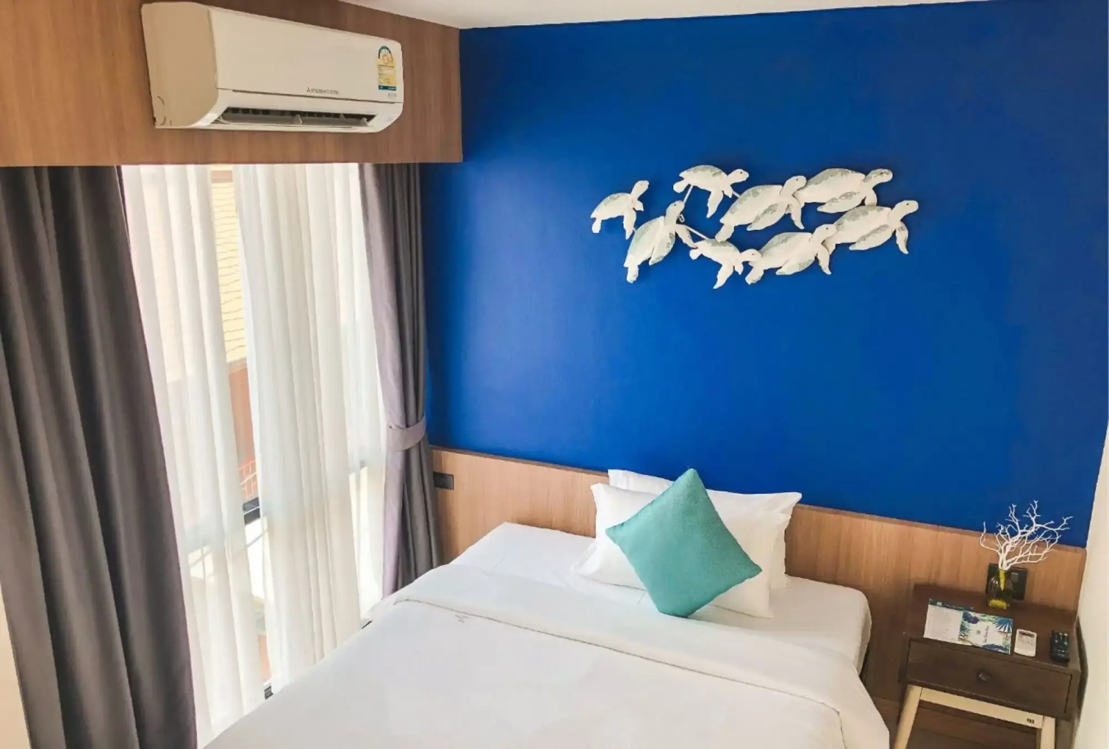 The Sixteenth Naiyang Beach Hotel