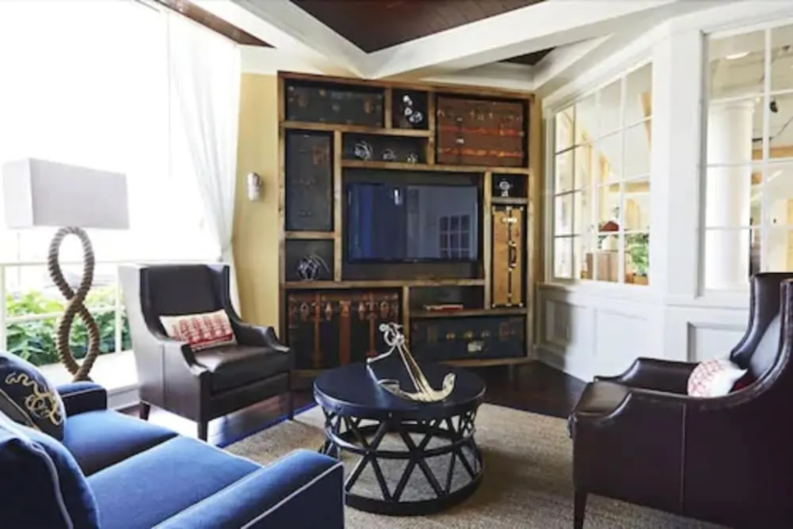 Port Royal Oceanfront Hotel