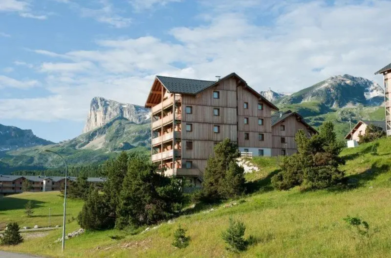 ANCOLIE 23 Les Chalets de Super D