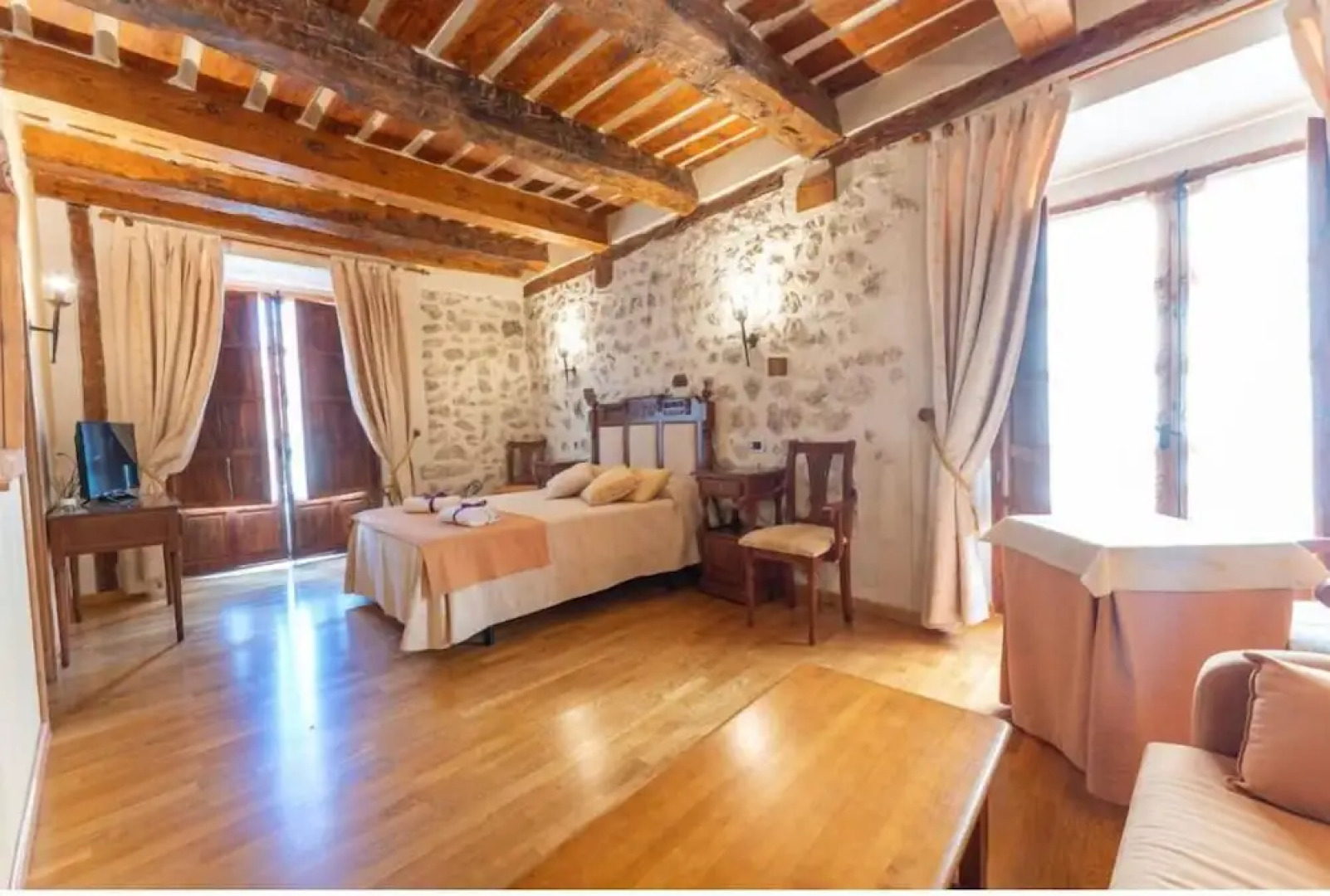 Hostal El Rincon Castellano