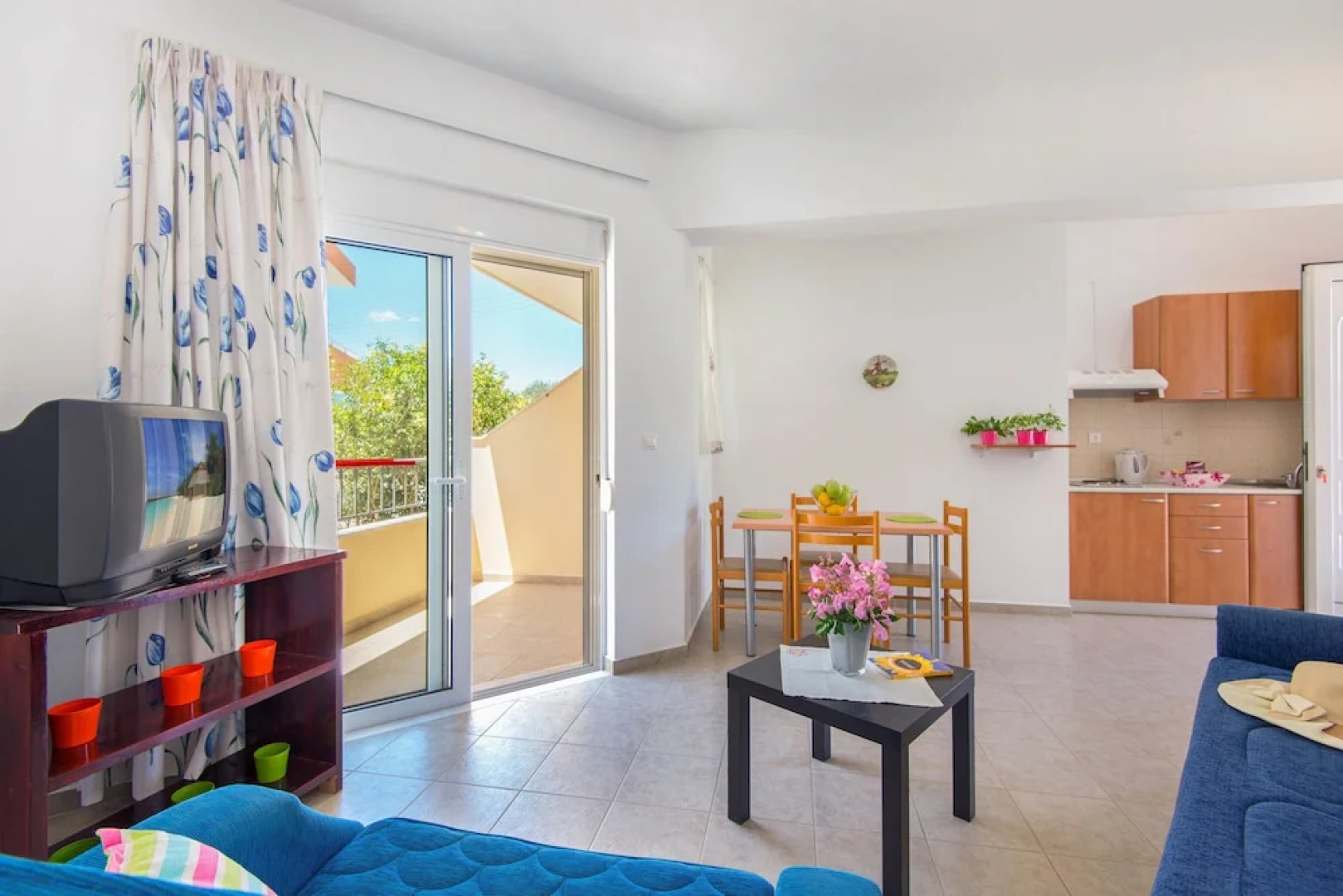 Hidden garden Rhodes Apartments