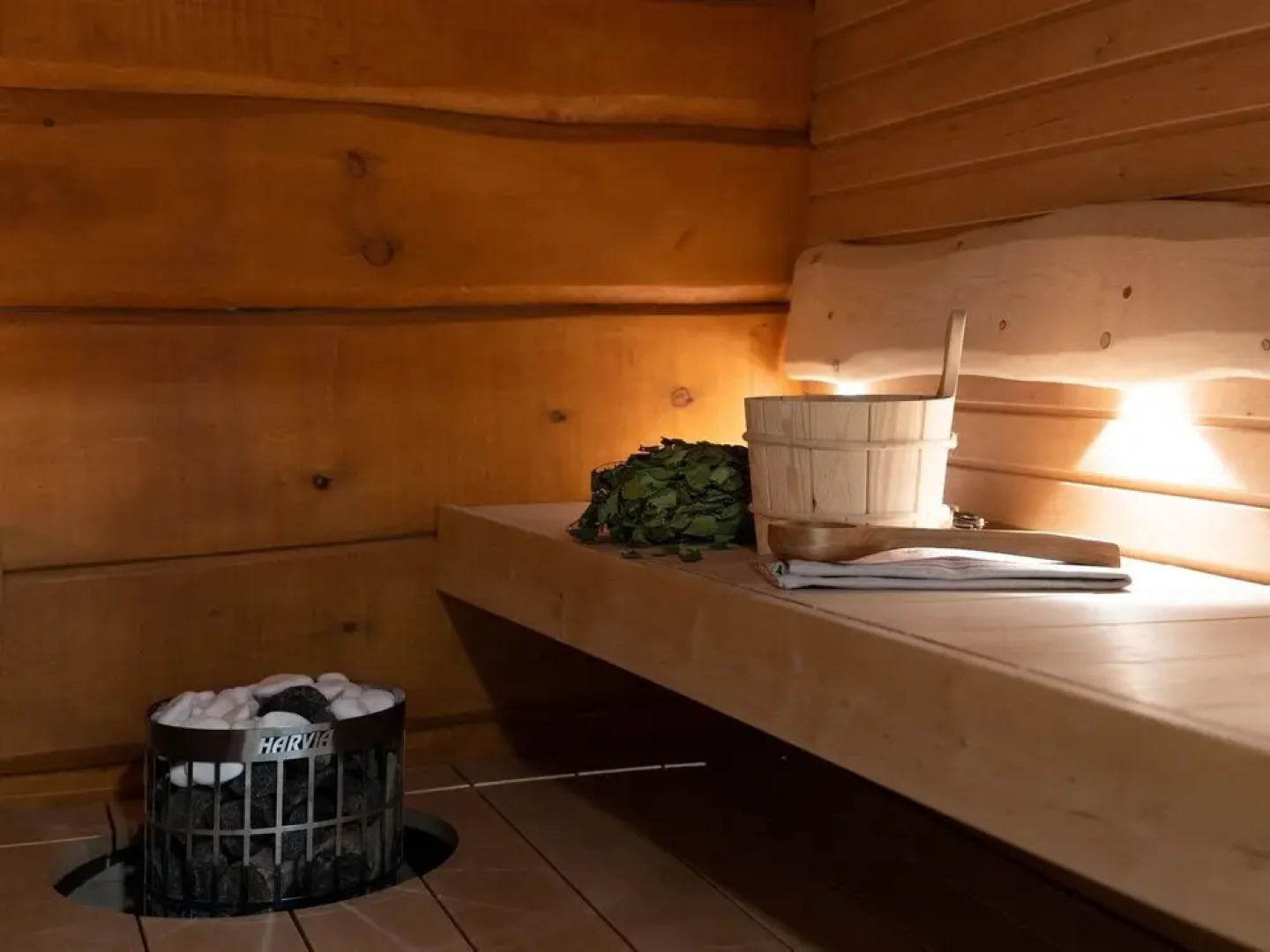 Villaroosa Hyv l Nkyl