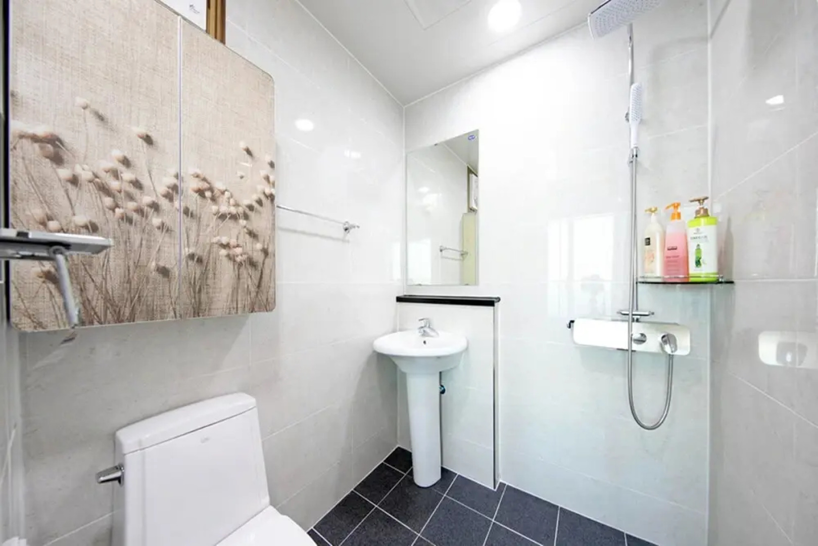 Pohang Couple Stone Pension