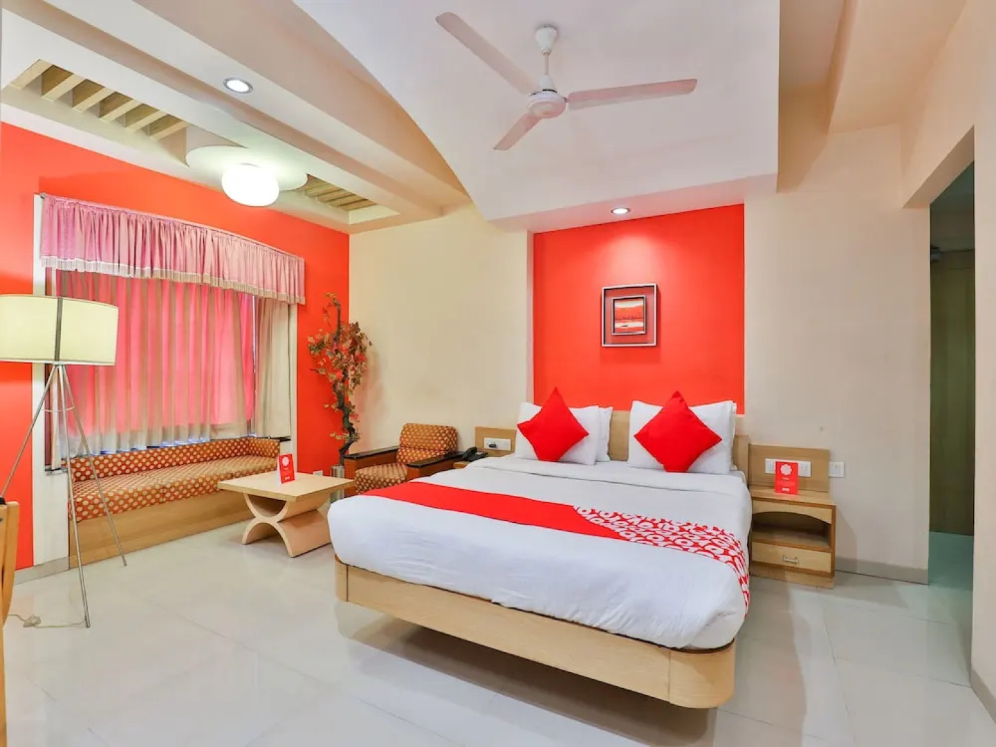 New Hotel Europa Inn