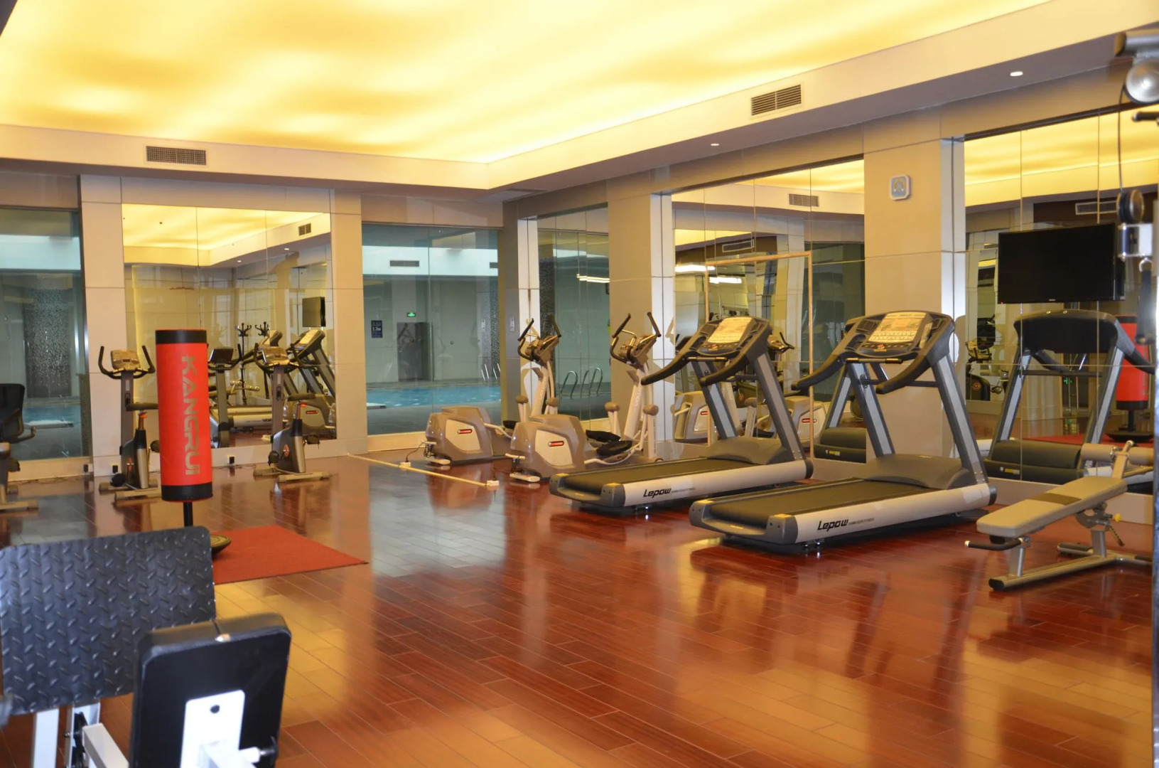 Jin Jiang Golden Mountain International Hotel