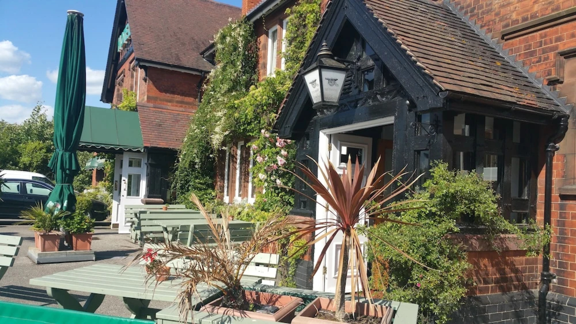 The Carre Arms Hotel