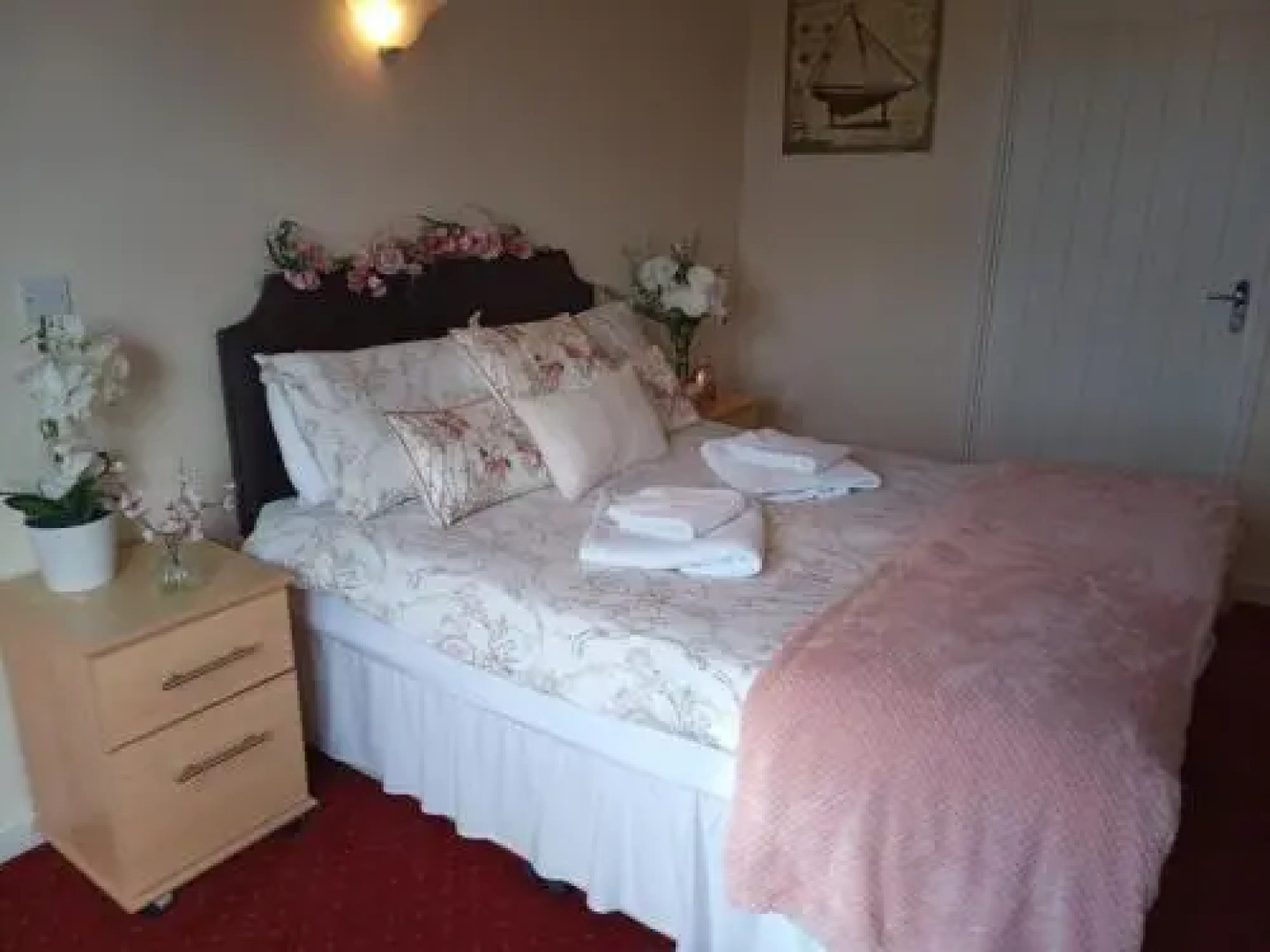 Fox And Hounds Country Inn