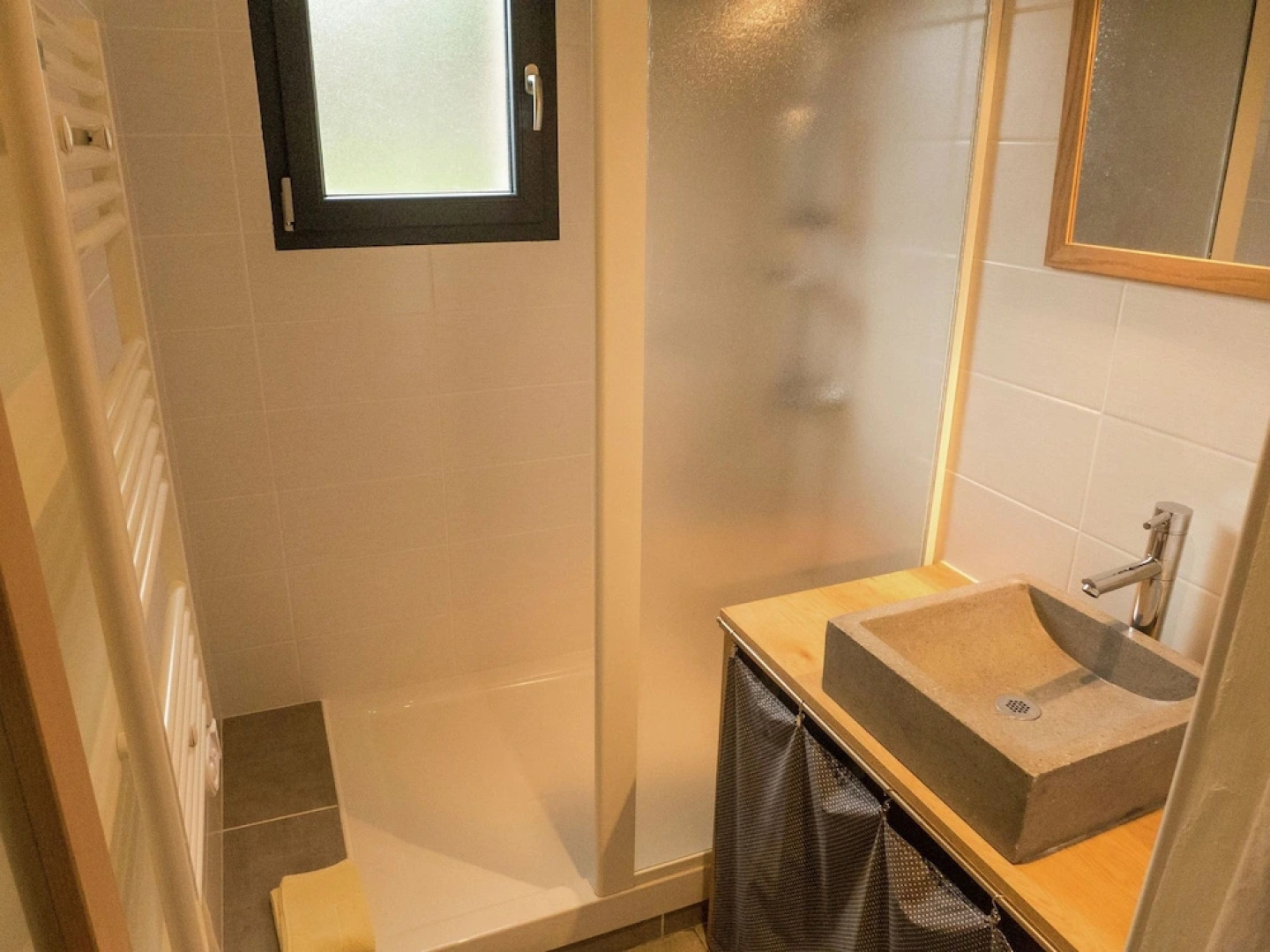 Cozy Holiday Home in Saint-privat-d'allier Near River