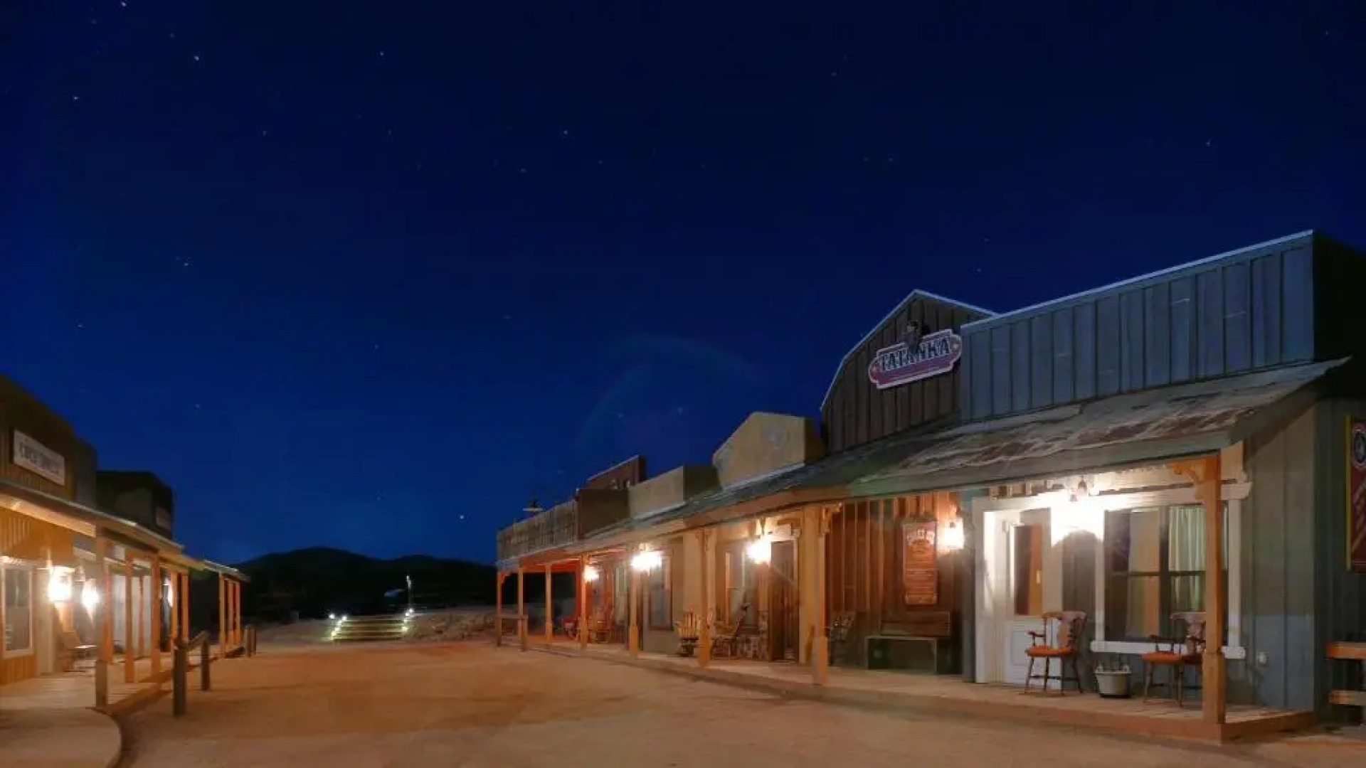 Tombstone Monument Guest Ranch