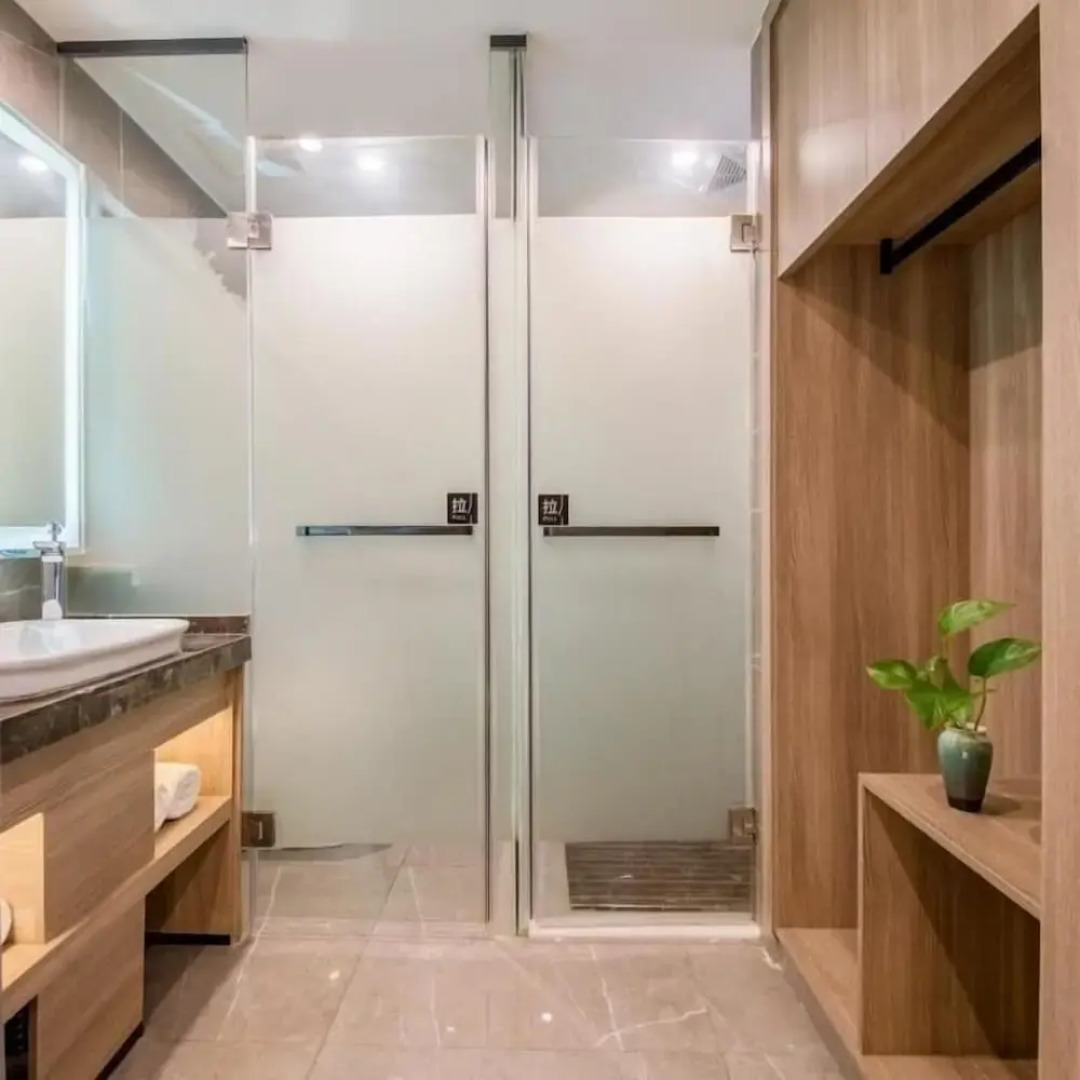 Vyluk J Hotel National Plaza Xinping