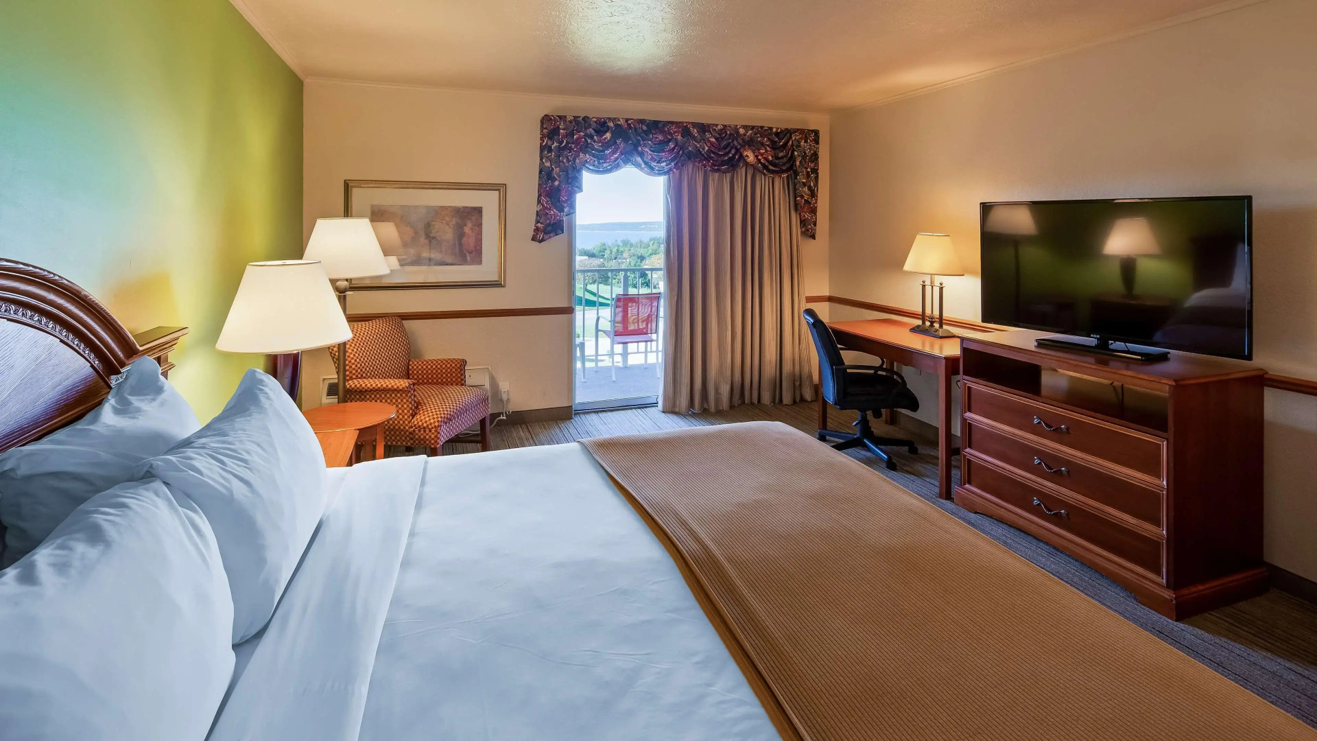 Apple Tree Inn, SureStay Collection by Best Western