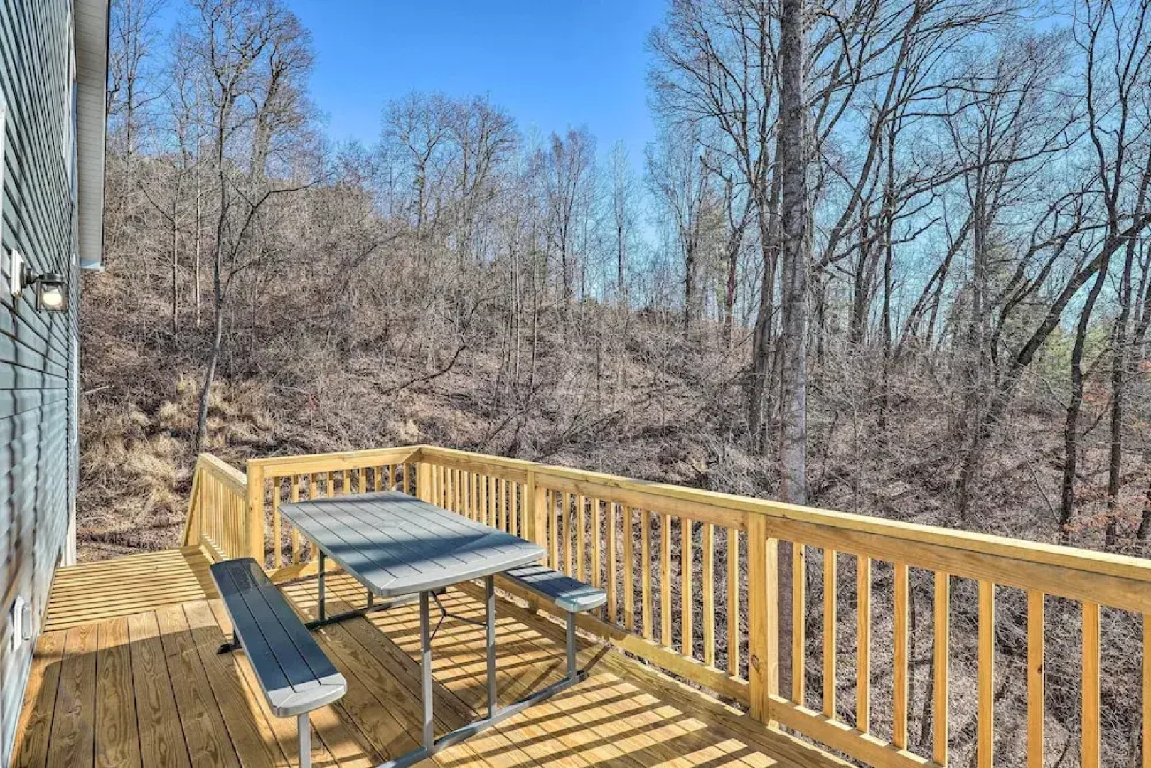 Charming Retreat w/ Mtn Views: Walkable Location!
