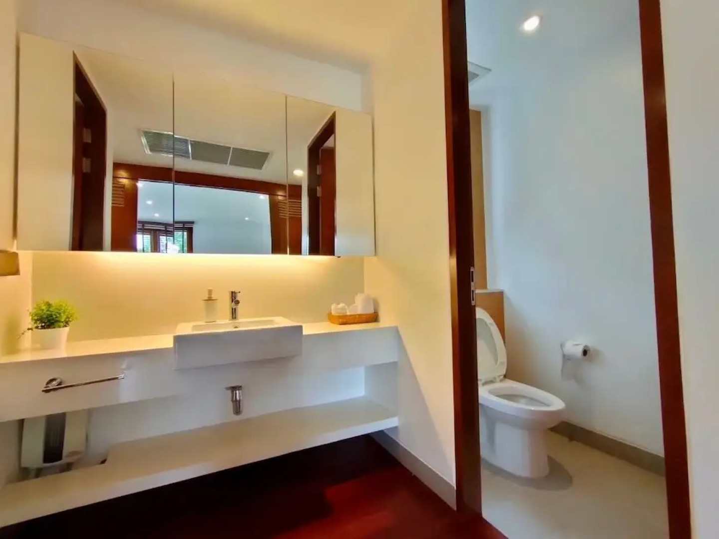 PRAN-A-LUXE Exclusive Pool Villa