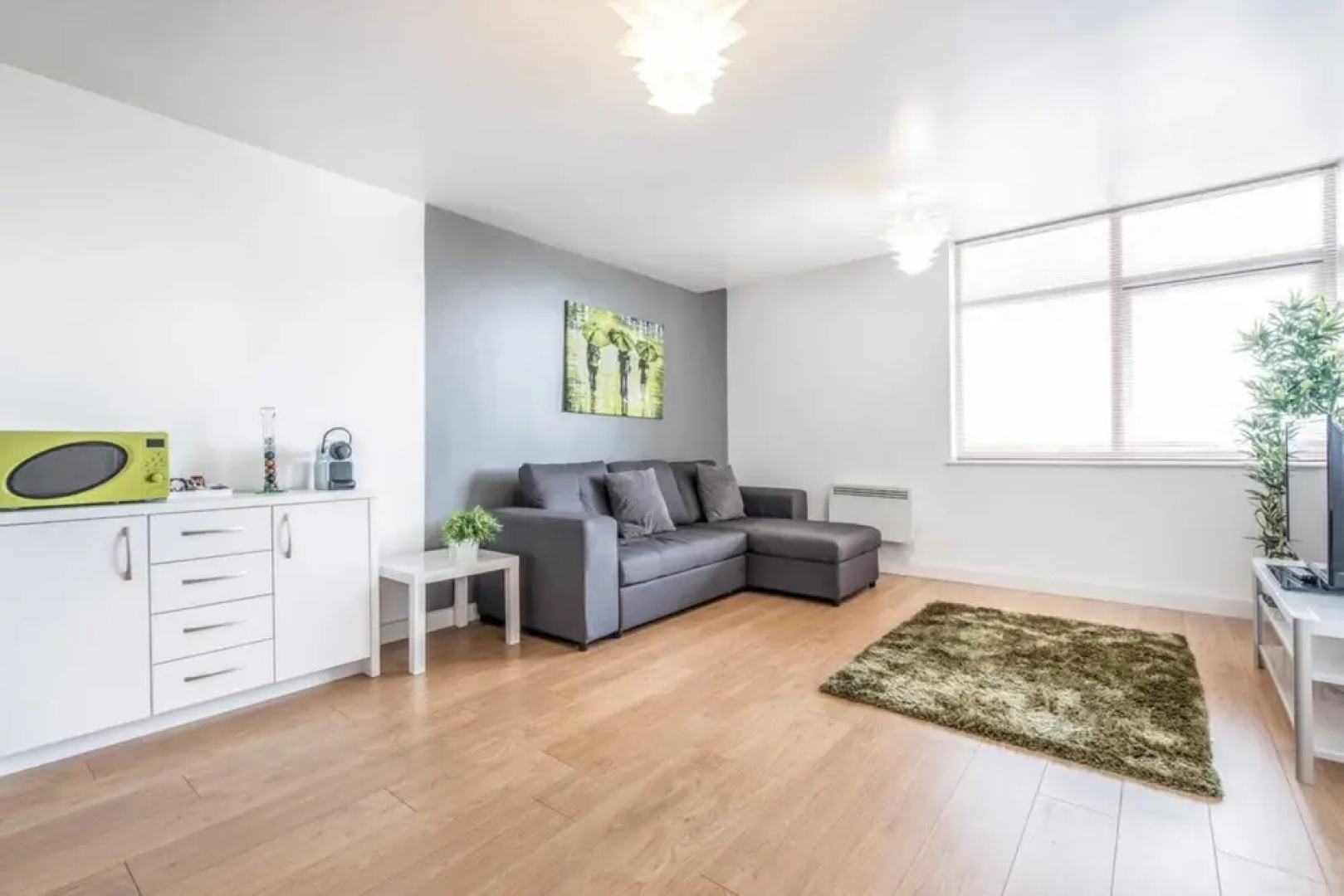 Modern & Central 1KB Apt, Salford Quays