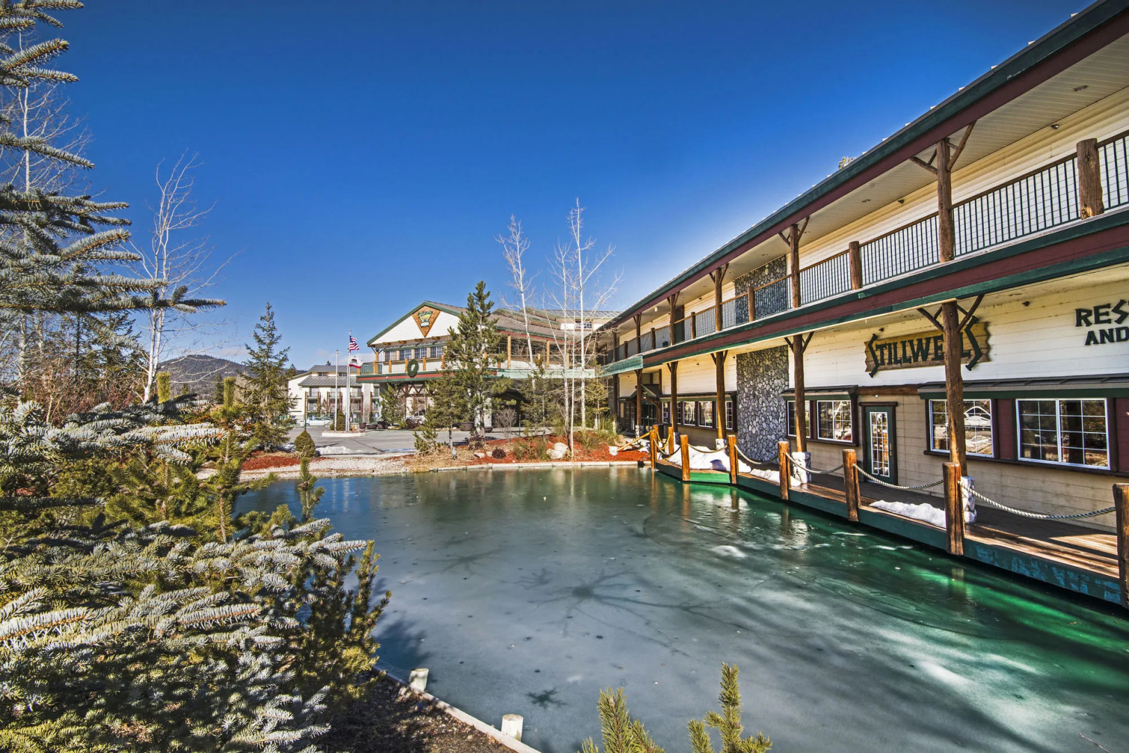 Holiday Inn Resort The Lodge At Big Bear Lake by IHG