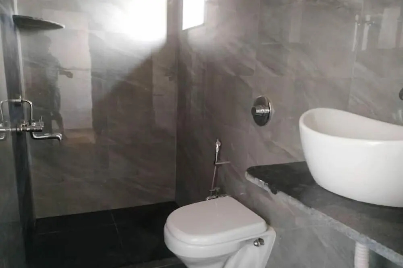 White Seasons Resort And Spa