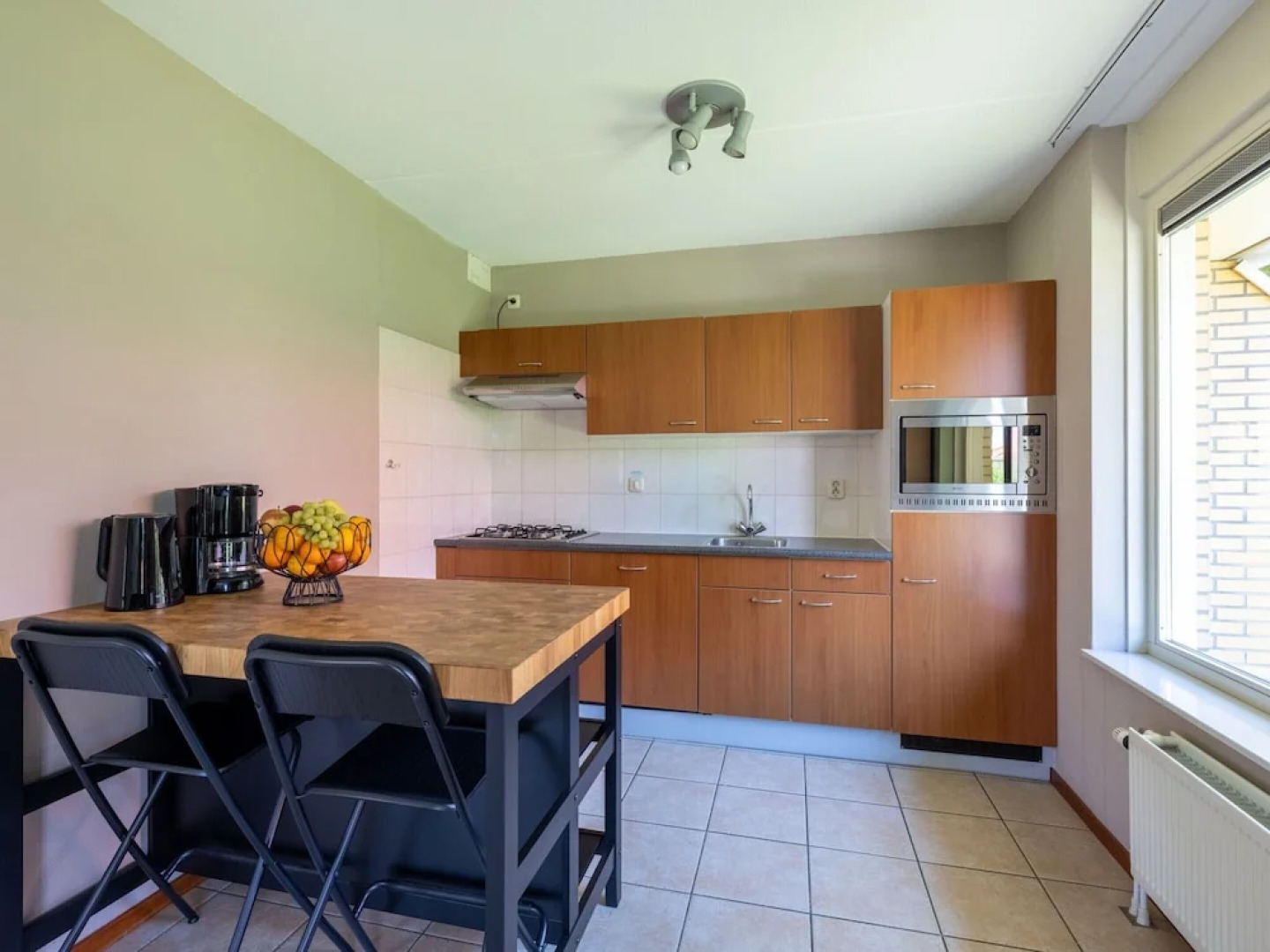 Detached Holiday Home With Garden Near Hoorn