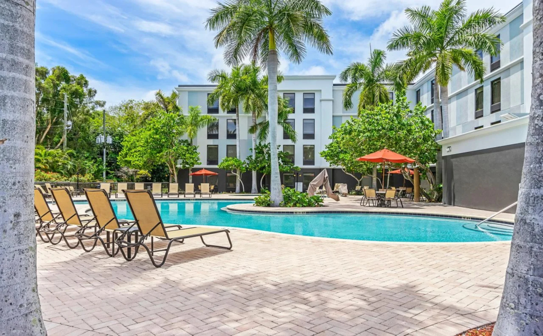 Holiday Inn St. Petersburg West by IHG