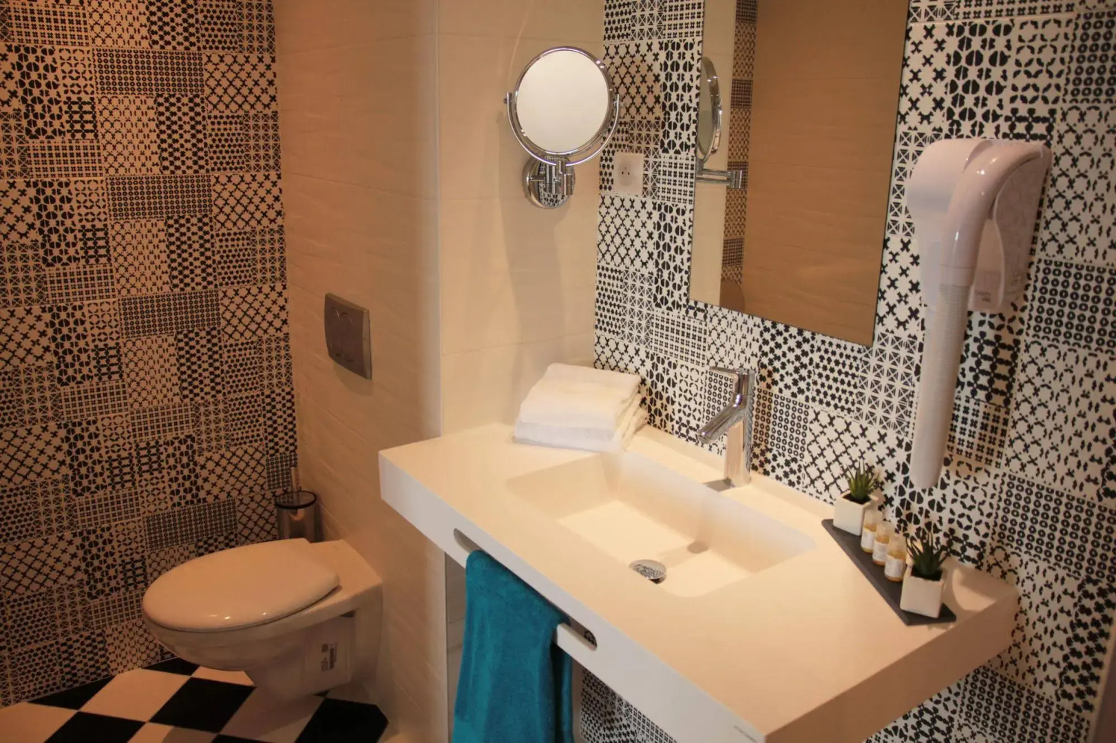 Le Cornouaille Hotel & Spa