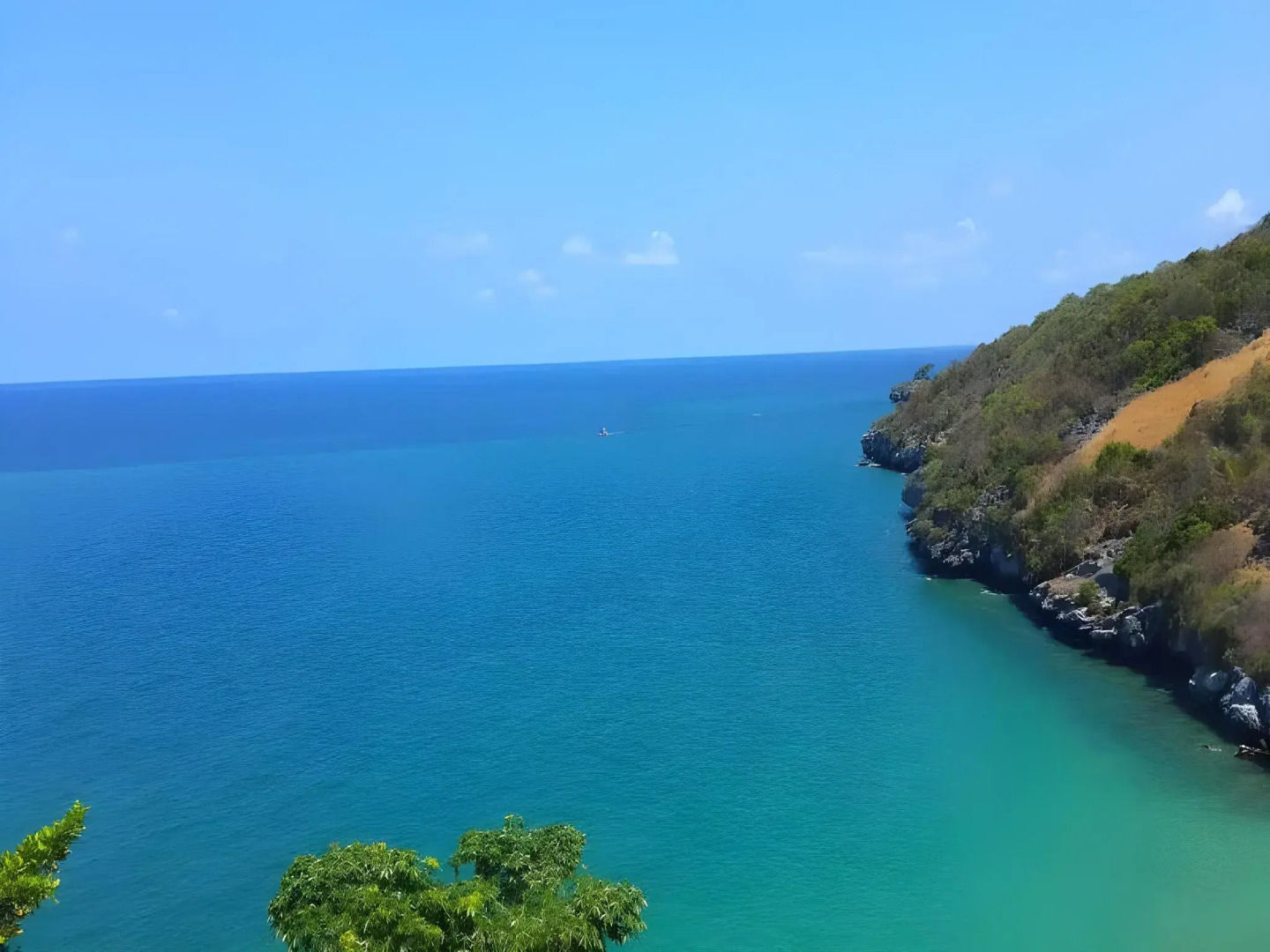 Yellow House Koh Sichang