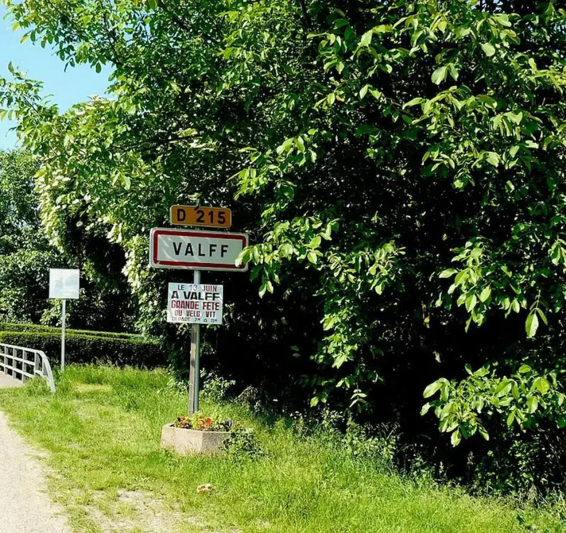 Studio in Valff, With Enclosed Garden and Wifi