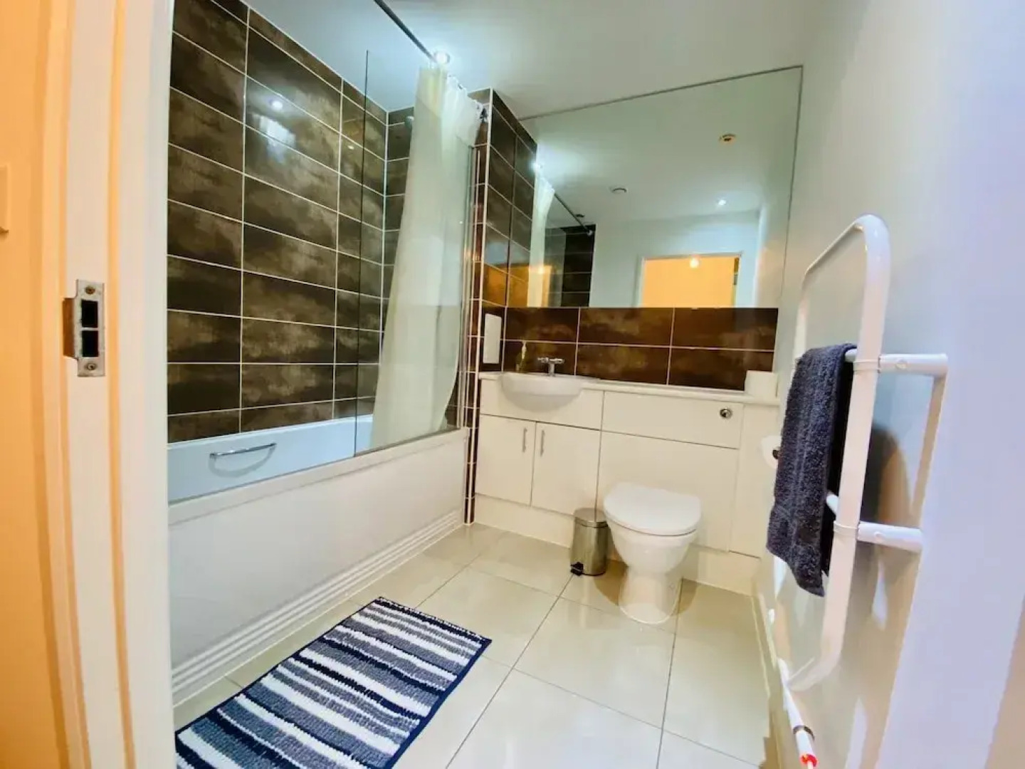 Cloud9stayz at The Nankeville 01, 02 & 03