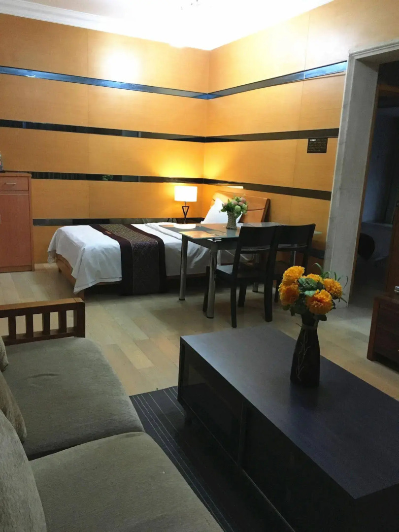 She & He Service Apartment - Huifeng