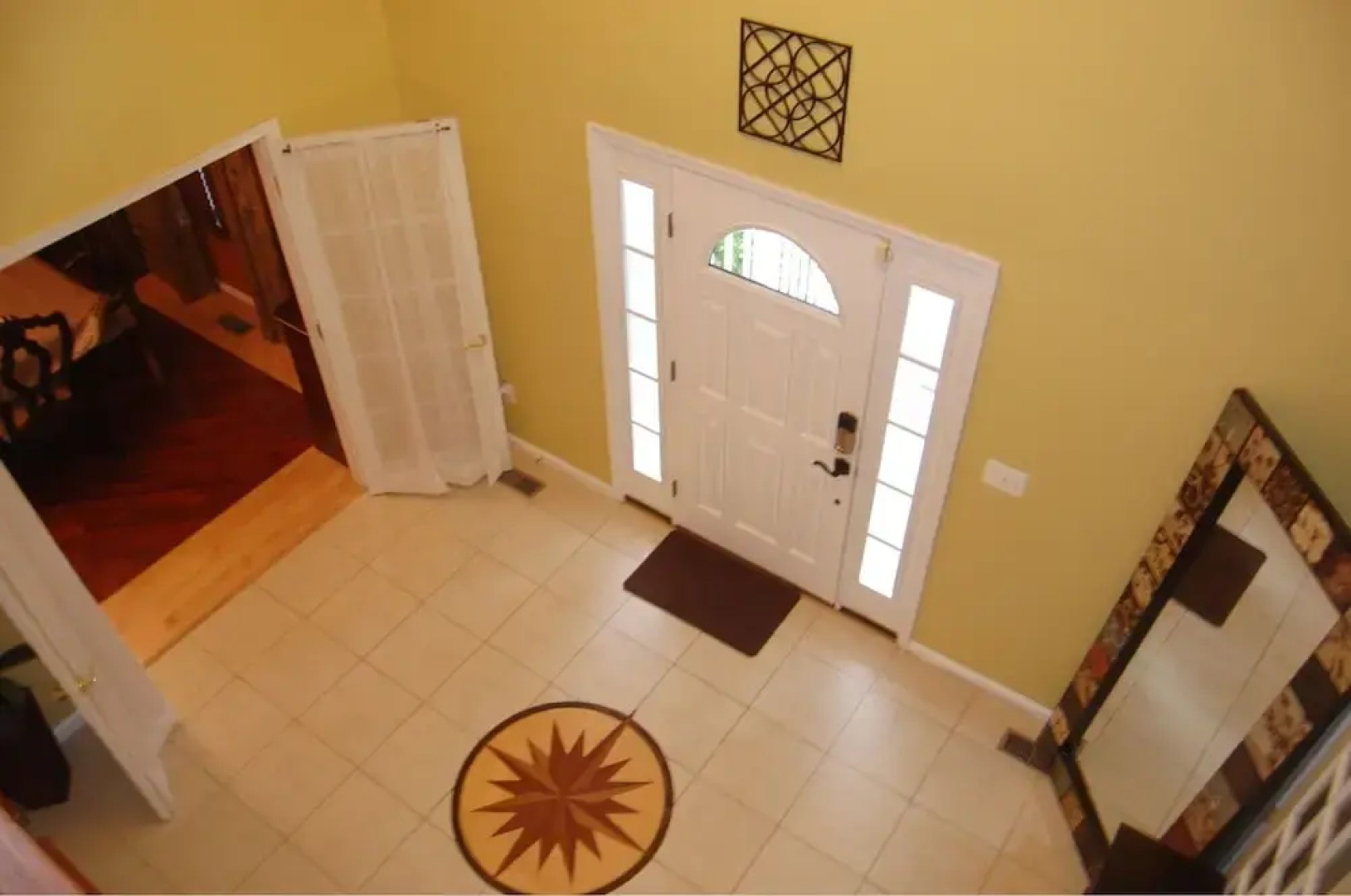 Annapolis home with many amenities