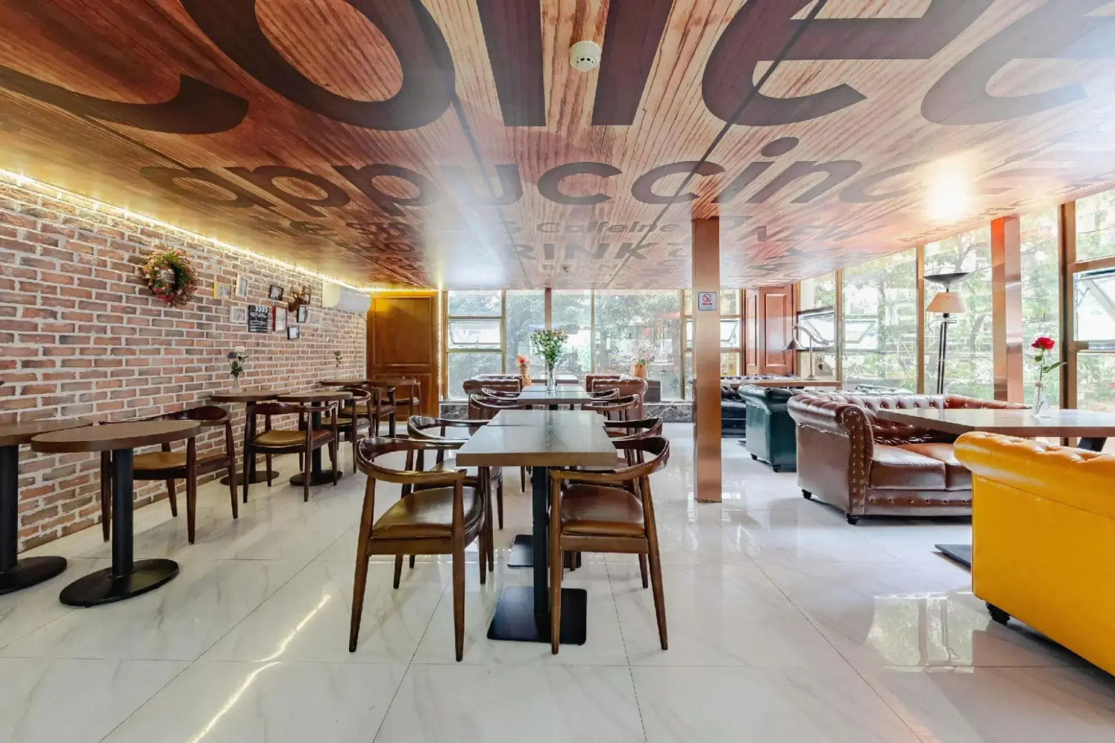 James Joyce Coffetel Tianhe North Tianrun Road