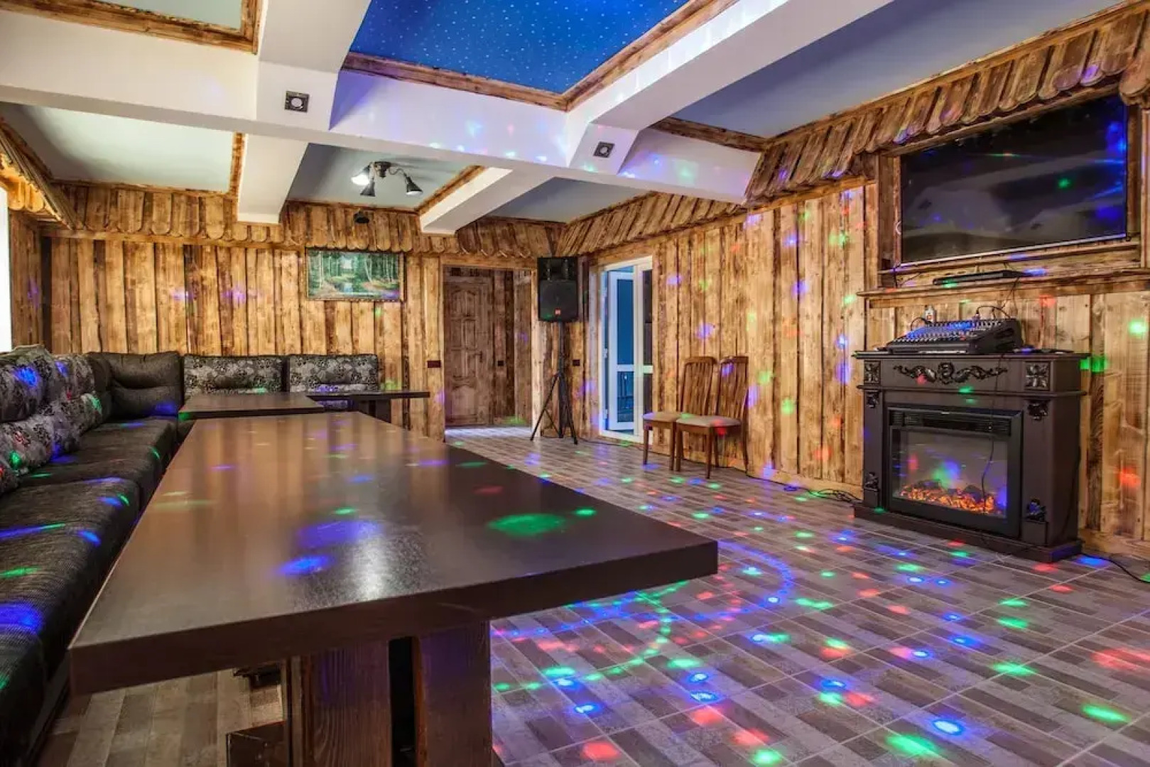 Гостиница Mars-Hous